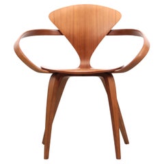 Retro Mid-Century modern armchair in walnut by Norman Cherner