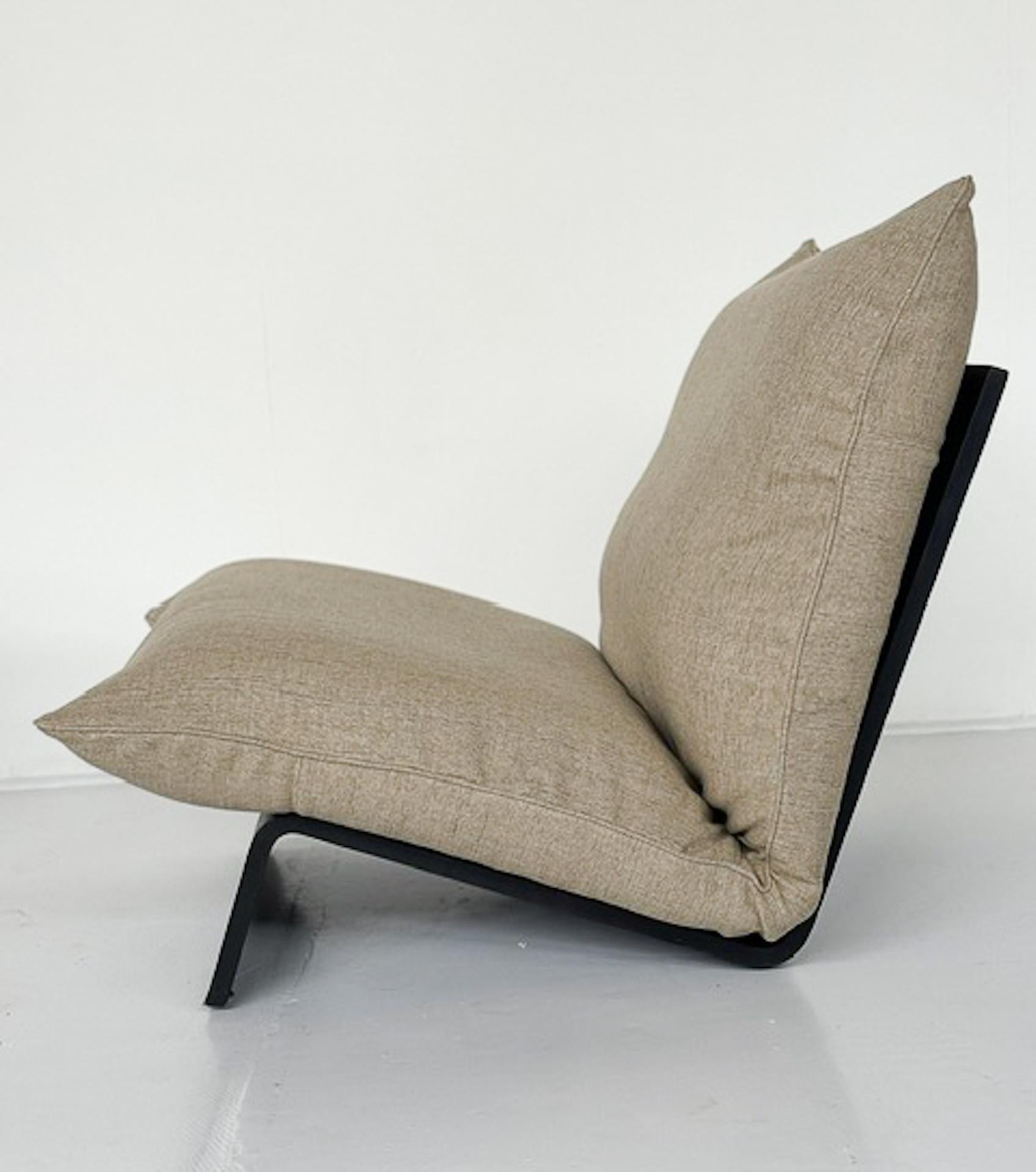 Mid-Century moderno Poltrona moderna di metà secolo, Italia, Wood e Fabrice - 1 ancora disponibile in vendita