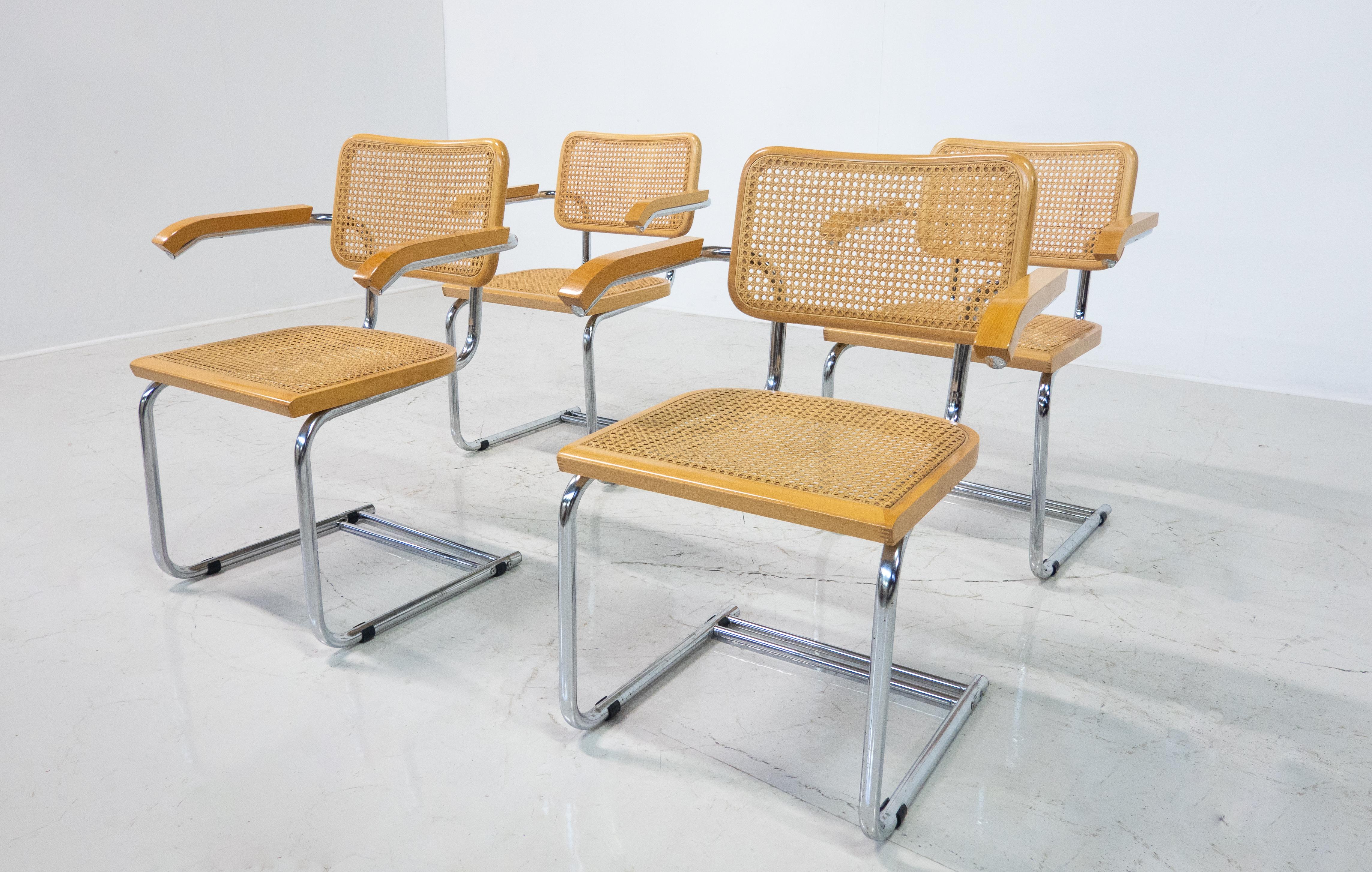 Mid-Century Modern Armchair, Marcel Breuer Style , Italy - 4 available In Good Condition For Sale In Brussels, BE