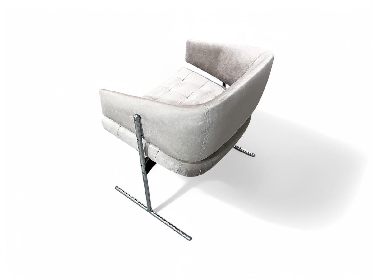 Metalwork Mid-Century Modern Armchair “Senior” in Metal & Suede, Jorge Zalszupin, c. 1960s For Sale