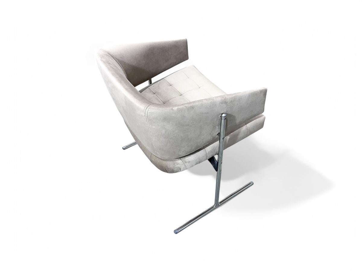 Mid-Century Modern Armchair “Senior” in Metal & Suede, Jorge Zalszupin, c. 1960s For Sale 1