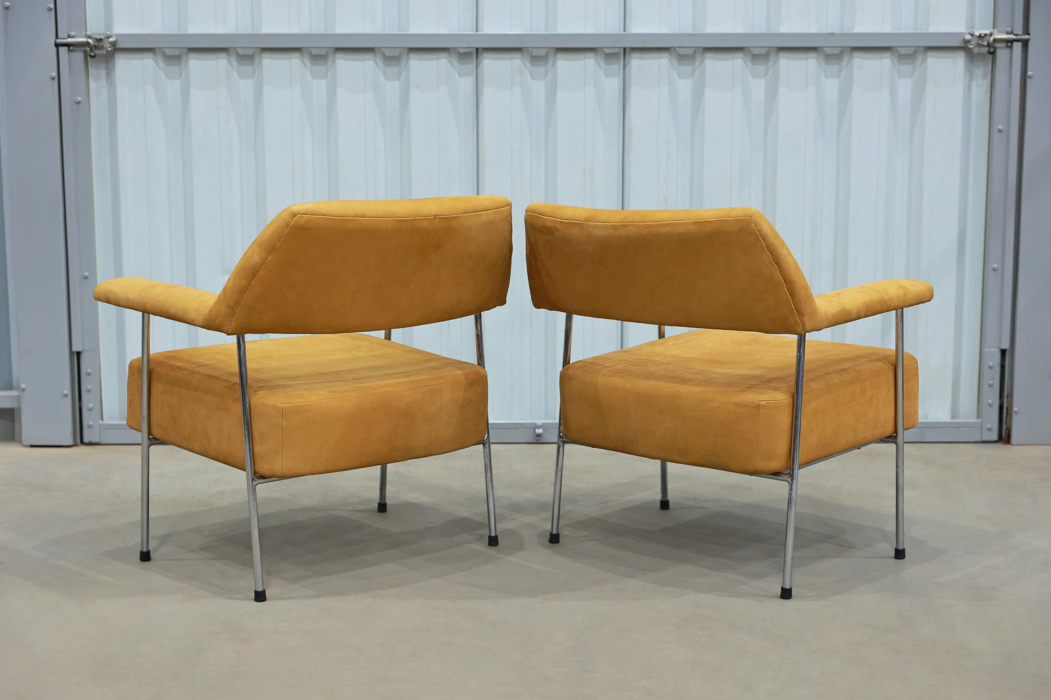 Welded Mid-Century Modern Armchair Set in Metal and Suede by Joaquim Tenreiro, Brazil For Sale