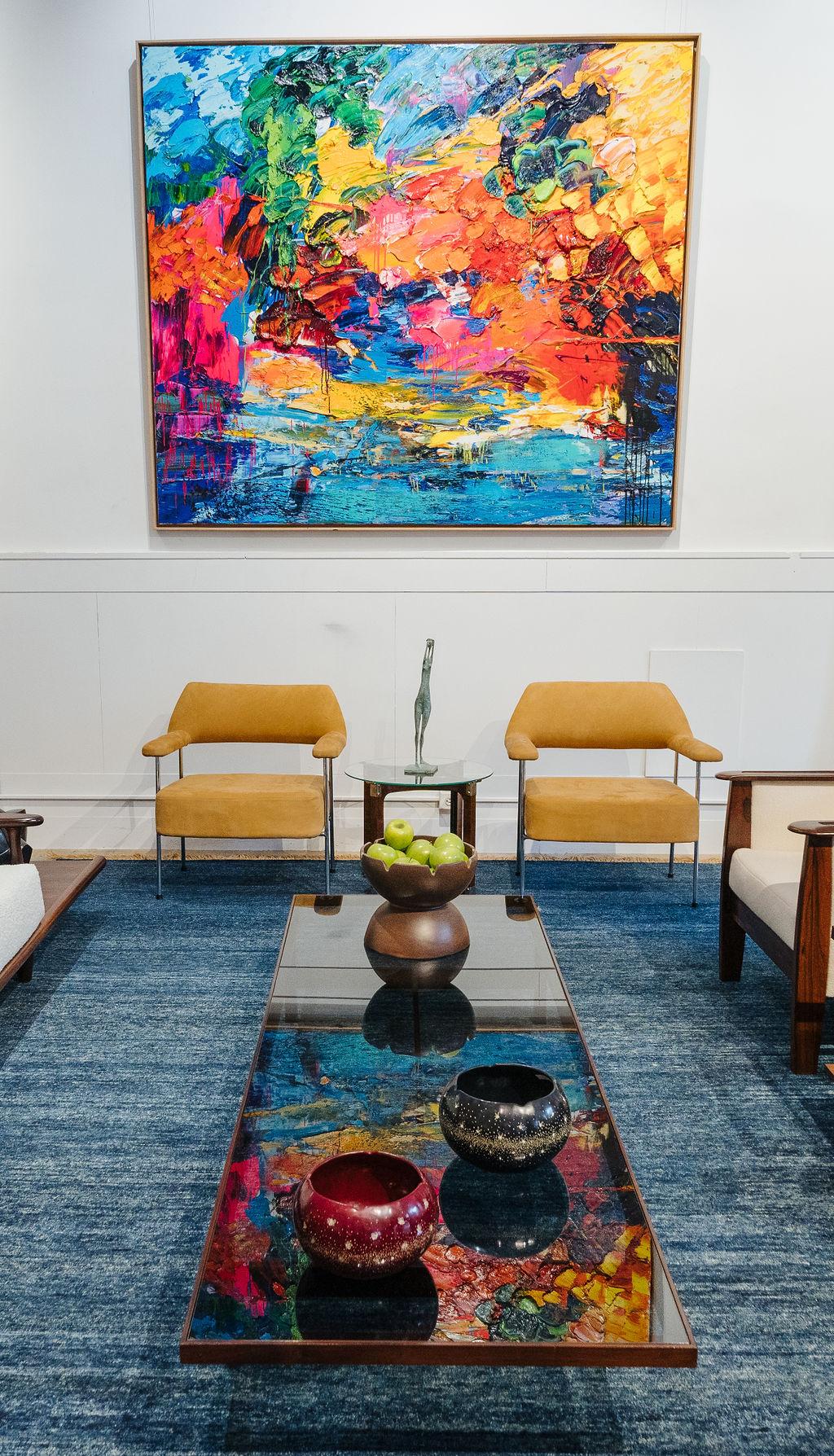 Ensemble de fauteuils modernes du milieu du siècle en métal et en daim de Joaquim Tenreiro, Brésil en vente 1