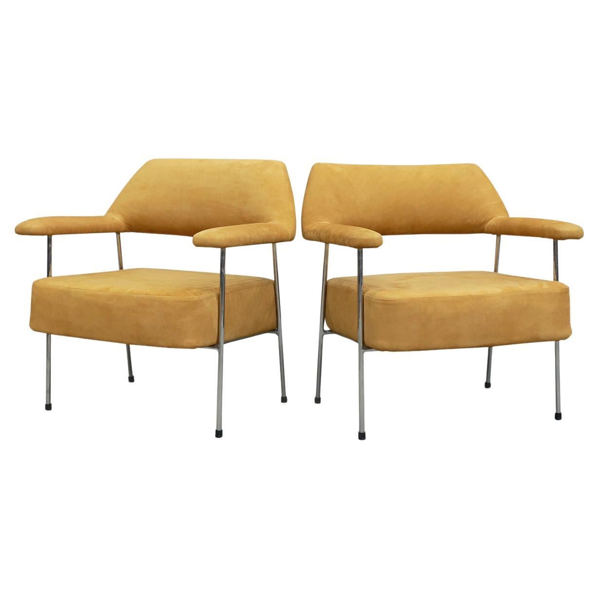 Mid-Century Modern Armchair Set in Metal and Suede by Joaquim Tenreiro, Brazil For Sale