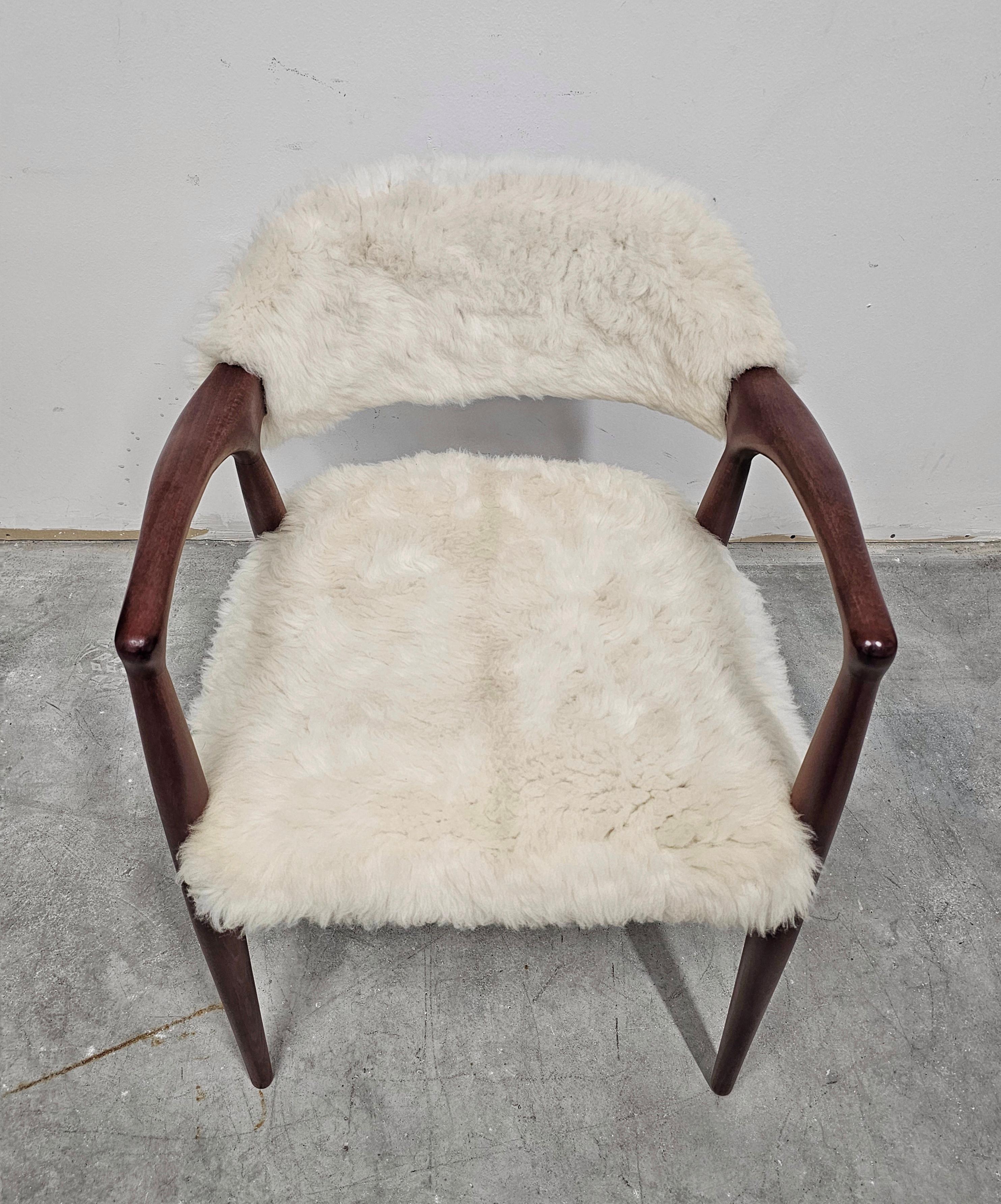 Mid-Century Modern Mid Century Modern Armchair upholstered in lambskin, Yugoslavia 1960s For Sale