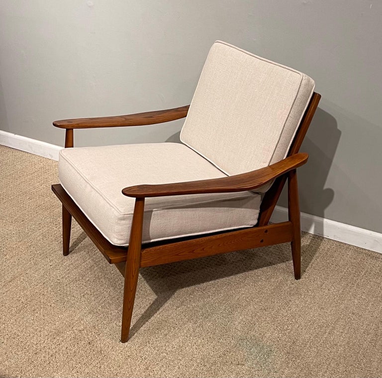 Mid-Century Modern Armchair W New Seat and Back Cushions For Sale at  1stDibs | mid century armchair, mid century arm chair, mid century modern  armchair