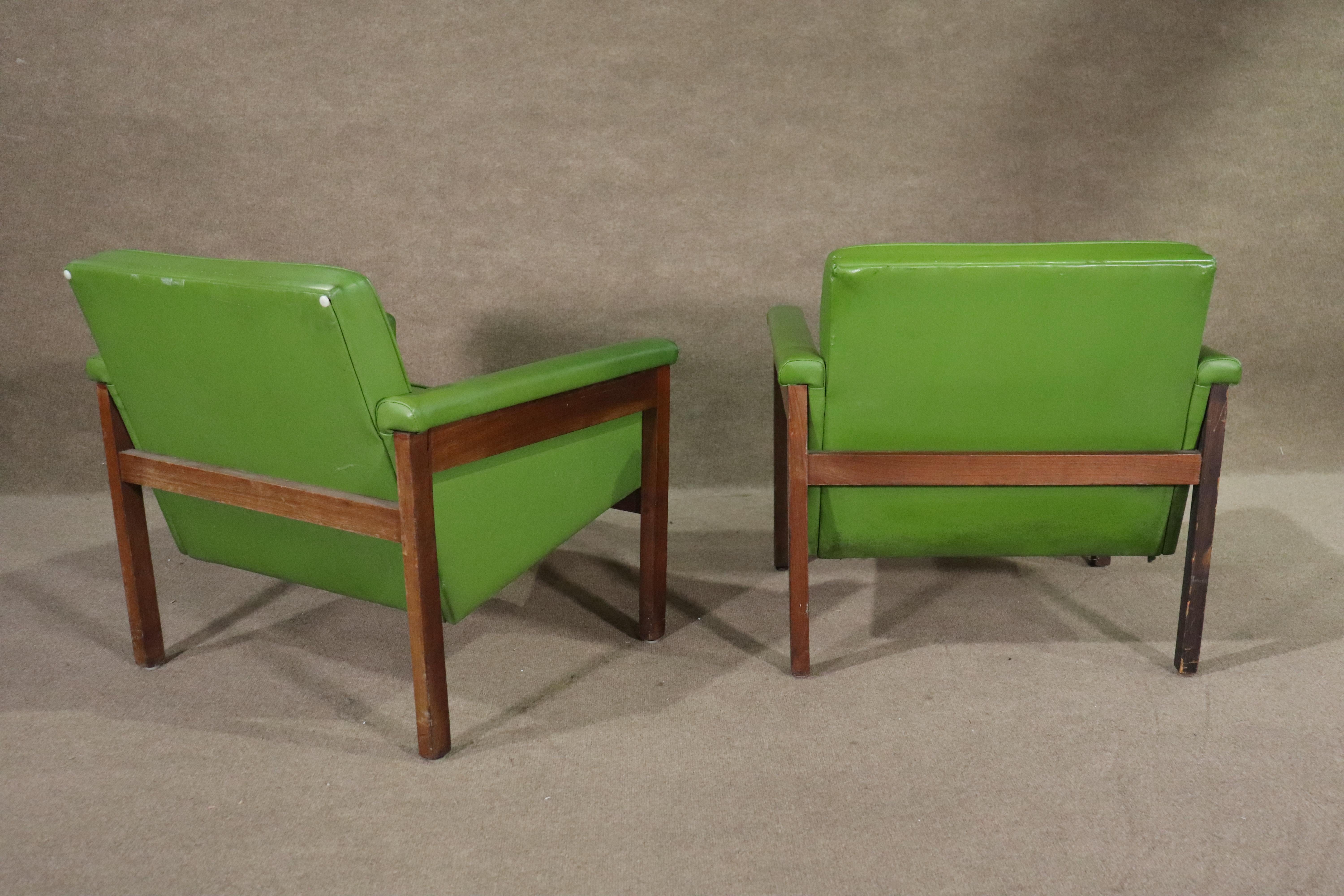 Mid-Century Modern Armchairs For Sale 8