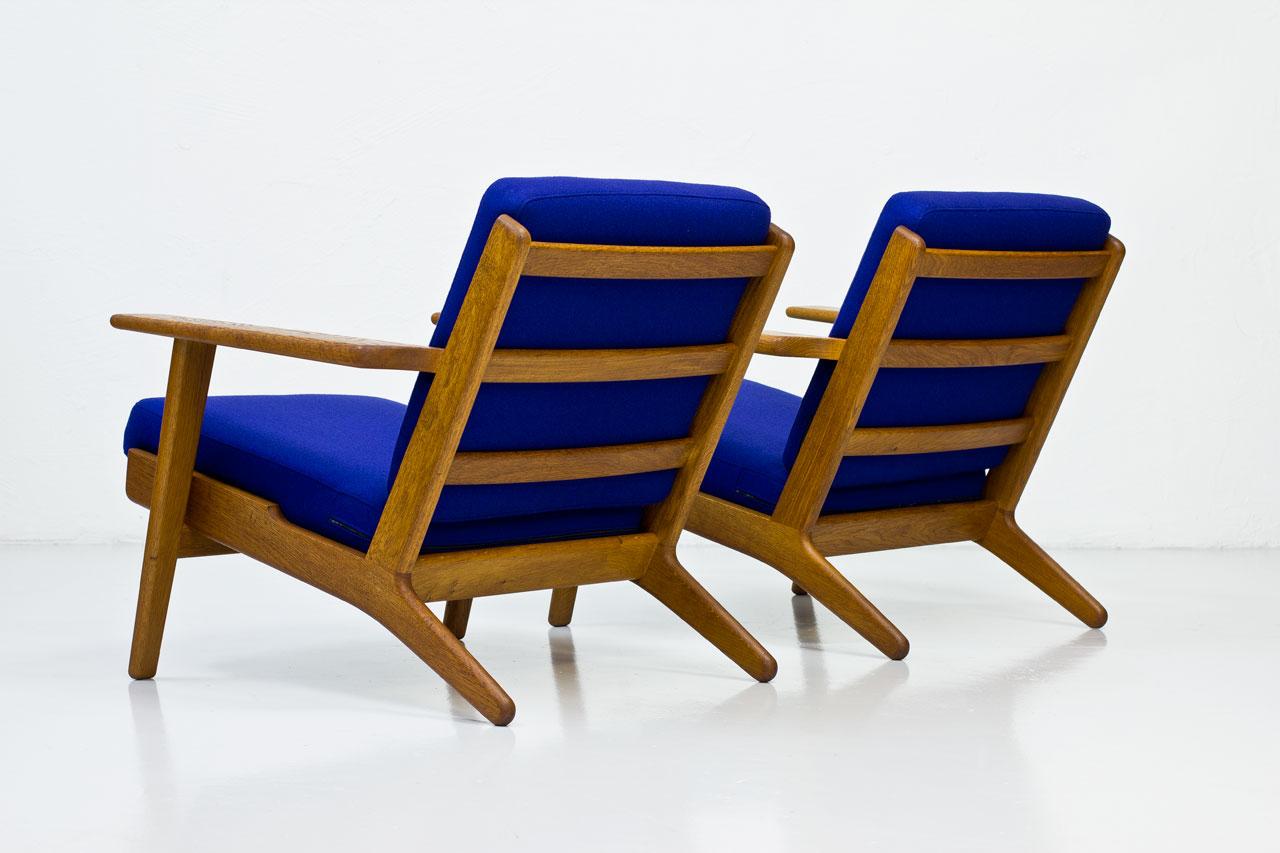 Wool Mid-Century Modern Armchairs GE-290 by Hans Wegner for Getama, Denmark, Set of 2