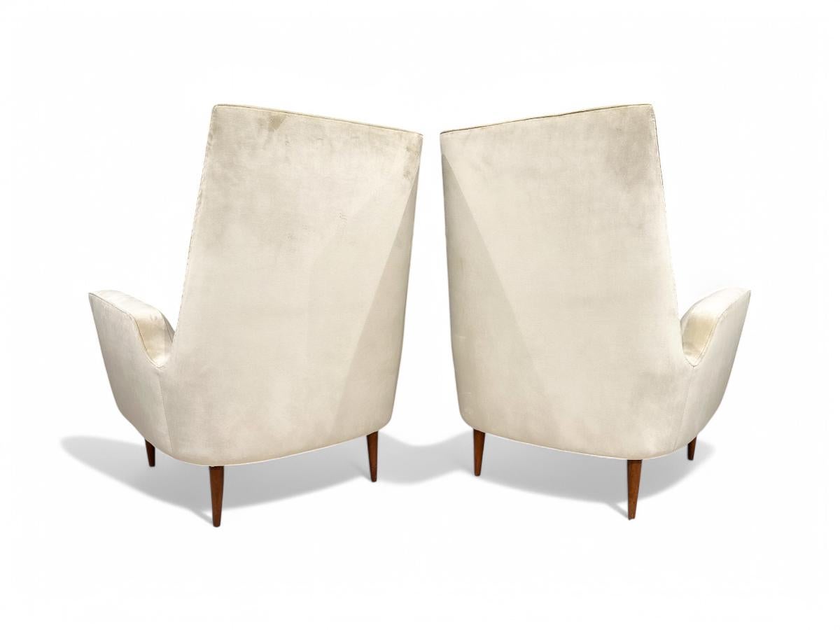 Mid-Century Modern Armchairs in Hardwood & Velvet by Giuseppe Scapinelli, Brazil For Sale 3