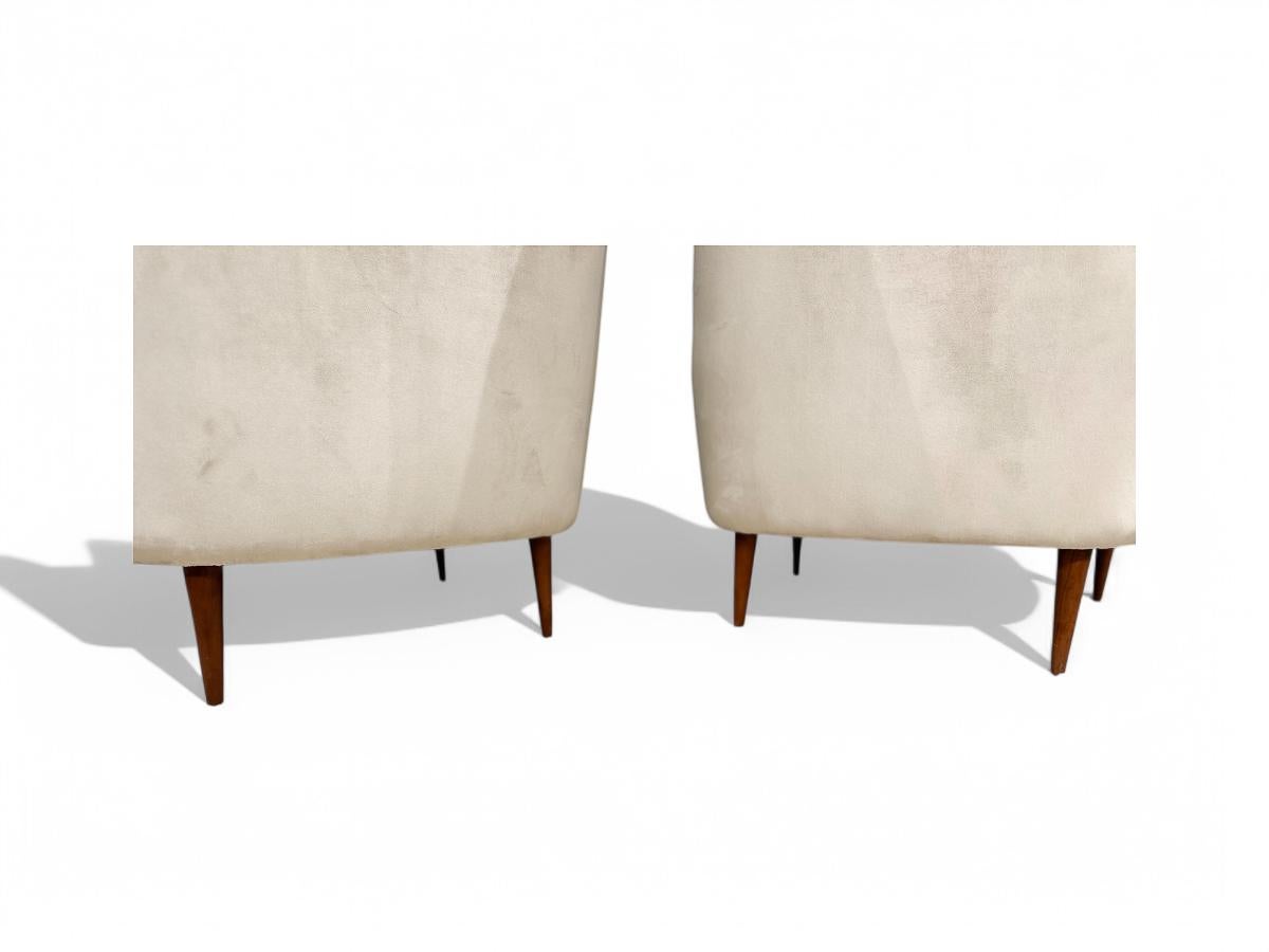 Mid-Century Modern Armchairs in Hardwood & Velvet by Giuseppe Scapinelli, Brazil For Sale 8