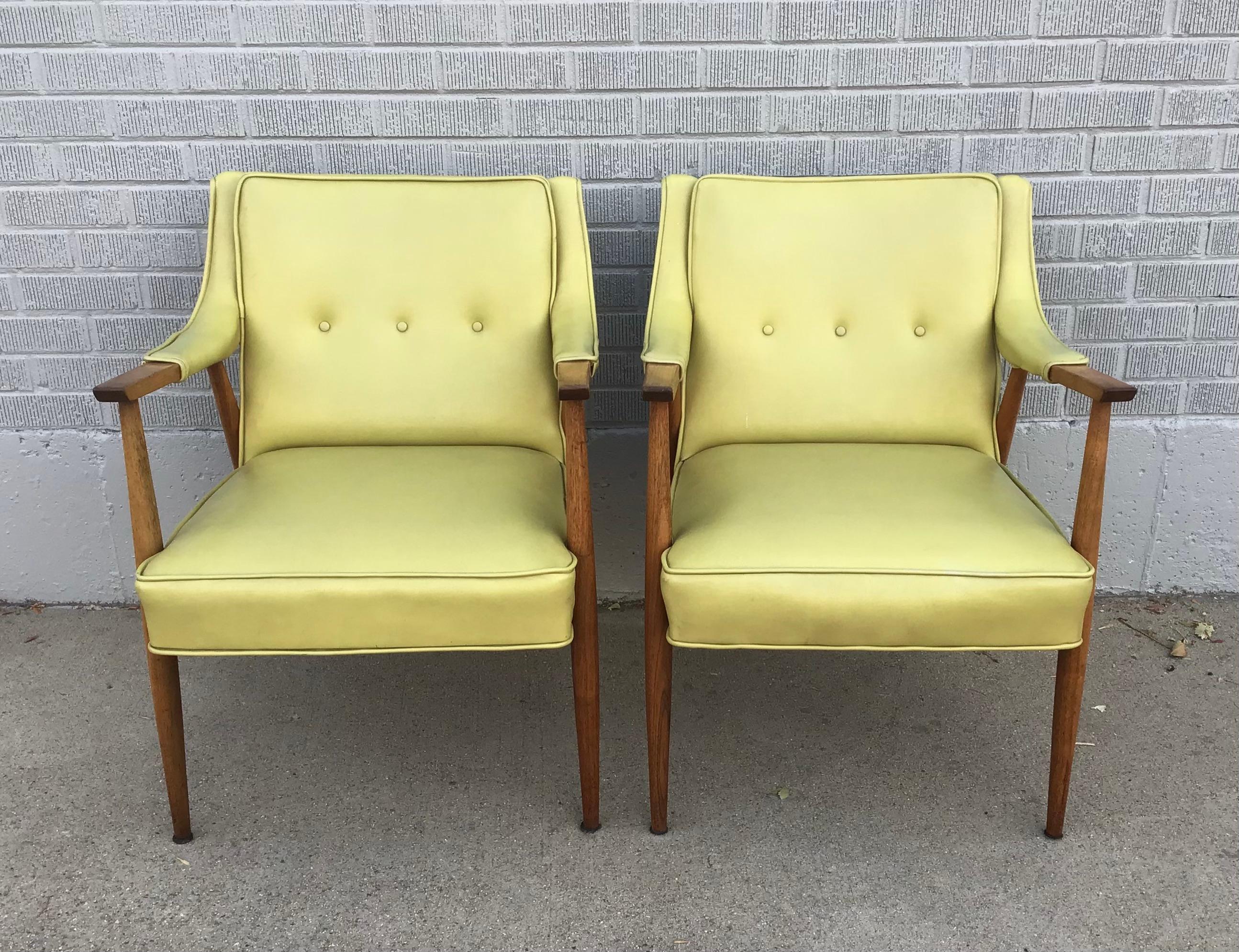 Materiale sintetico Poltrone moderne della metà del secolo nello stile di Adrian Pearsall, una coppia in vendita