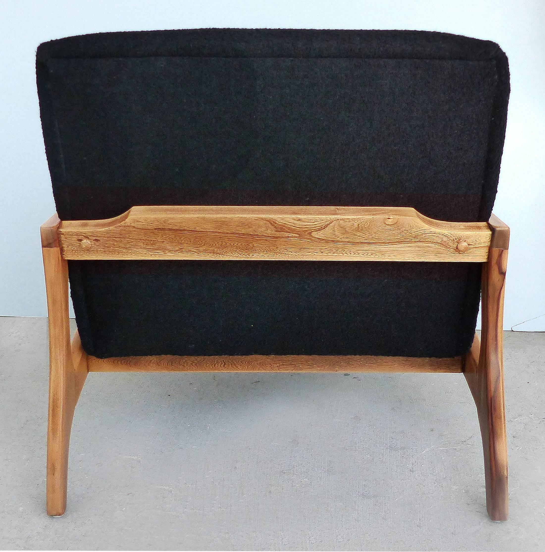 20ième siècle Fauteuils Knoll modernes du milieu du siècle dernier en tissu bouclé restaurés et retapissés
