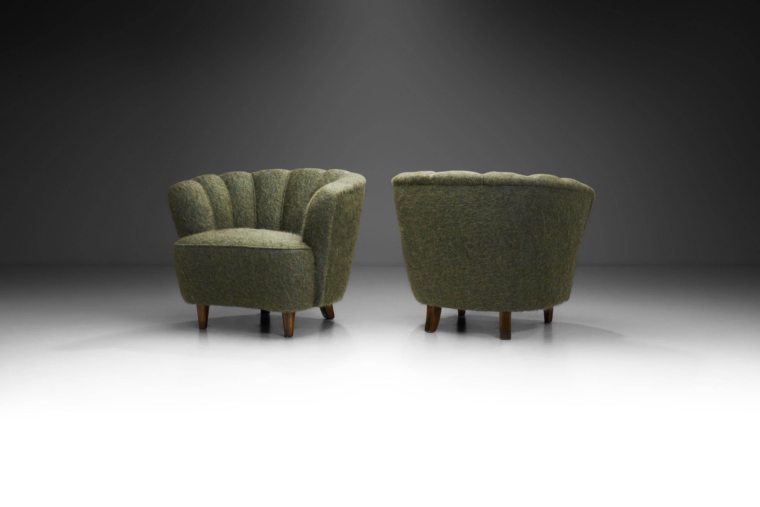 Mid-Century Modern Fauteuils The Modernity avec tapisserie verte, Europe 1950s en vente
