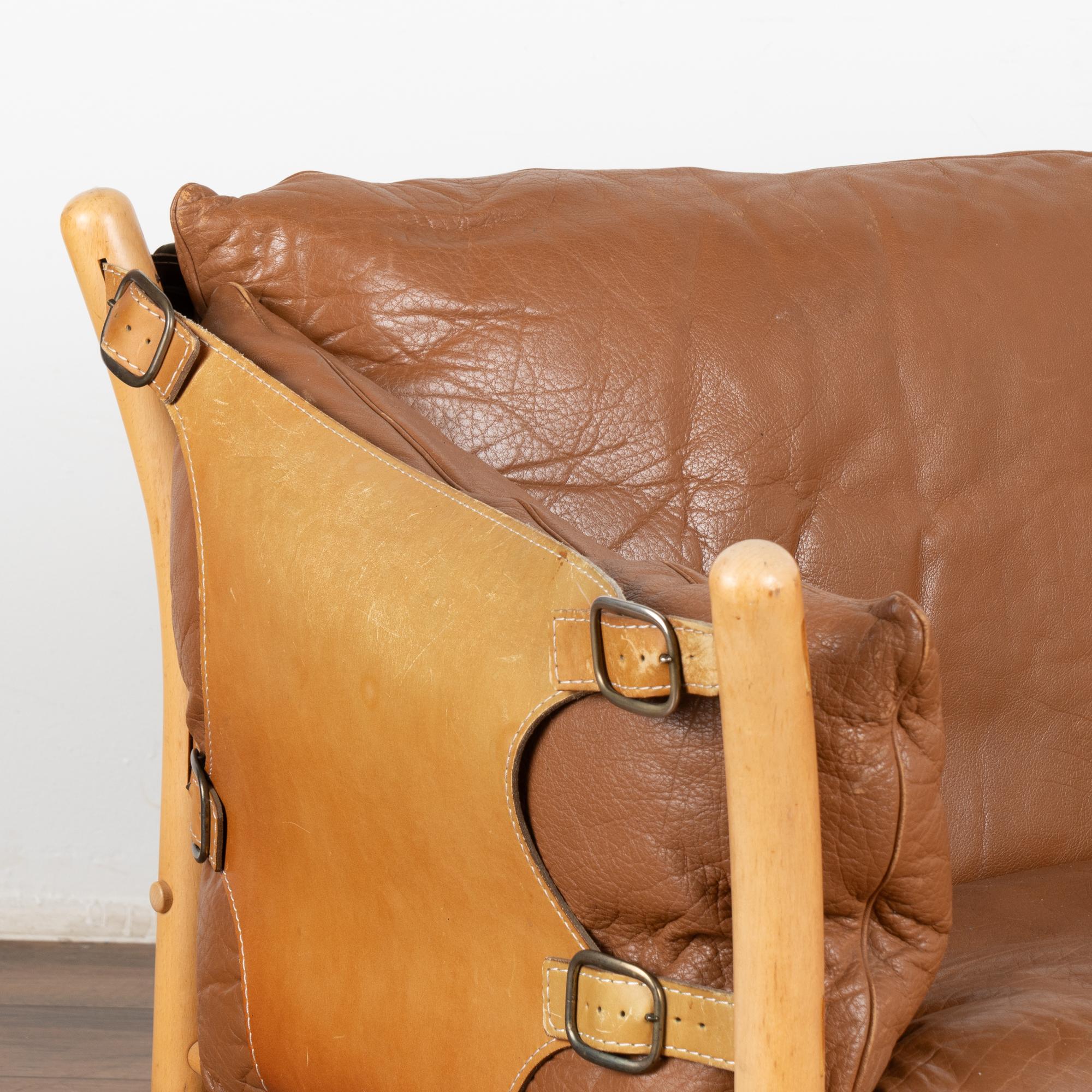 Mid Century Modern Arne Norell Two Seat Vintage Brown Leather Sofa, Sweden In Good Condition In Round Top, TX