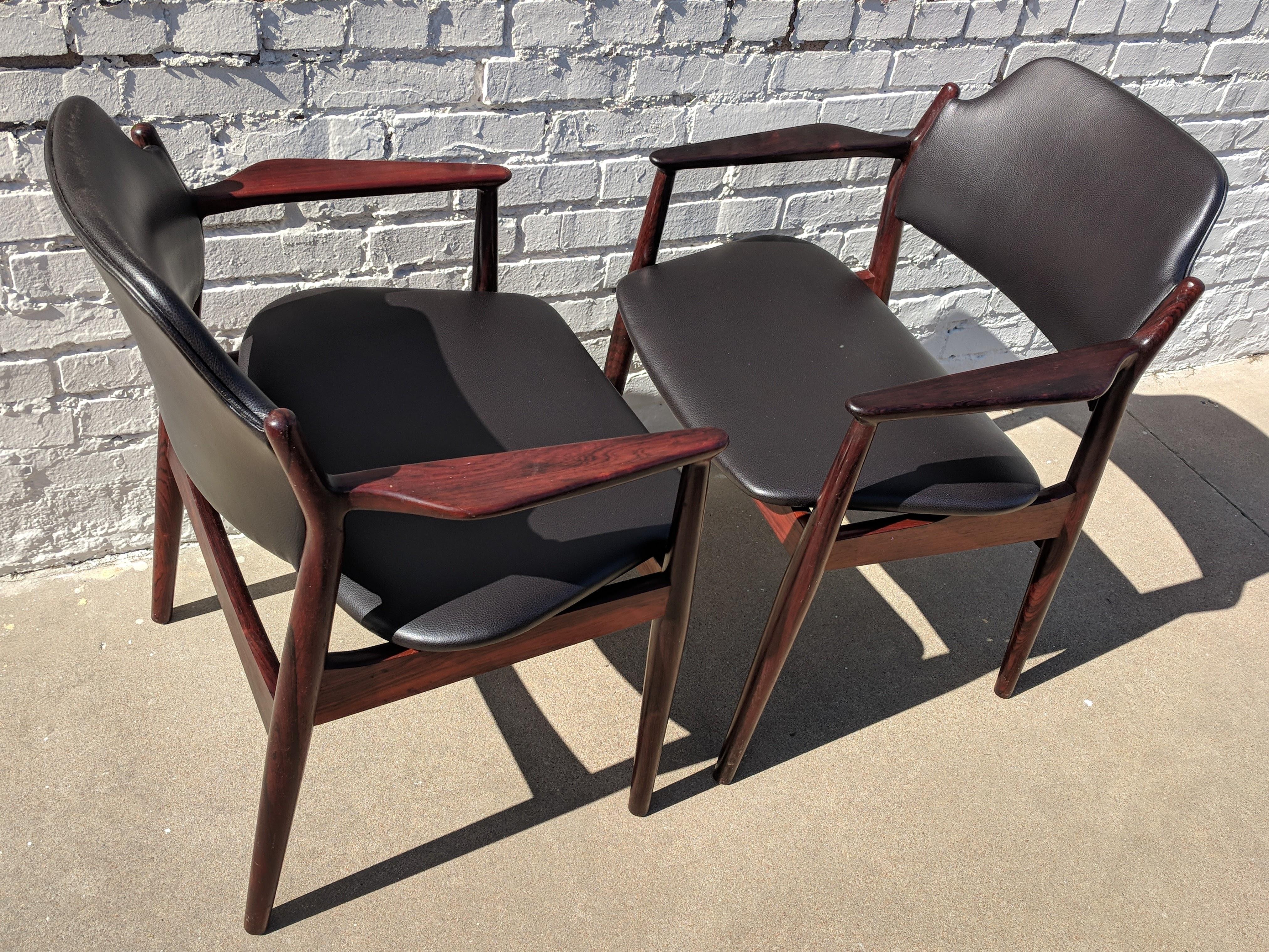 Mid Century Modern Arne Vodder Dining Table and Chairs For Sale 7