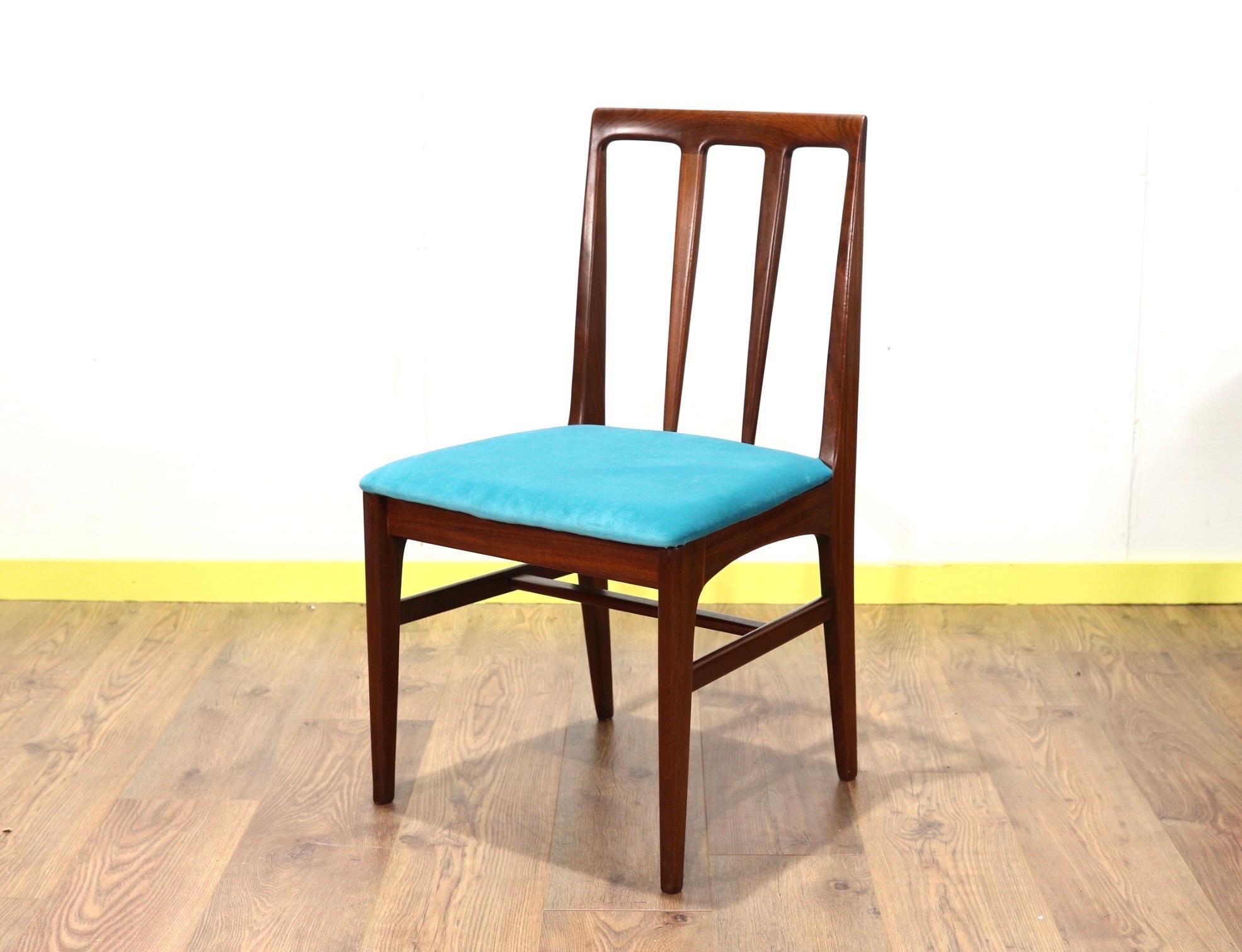 Mid-Century Modern Aromosia Danish Style Dining Chairs by Younger x 6 1