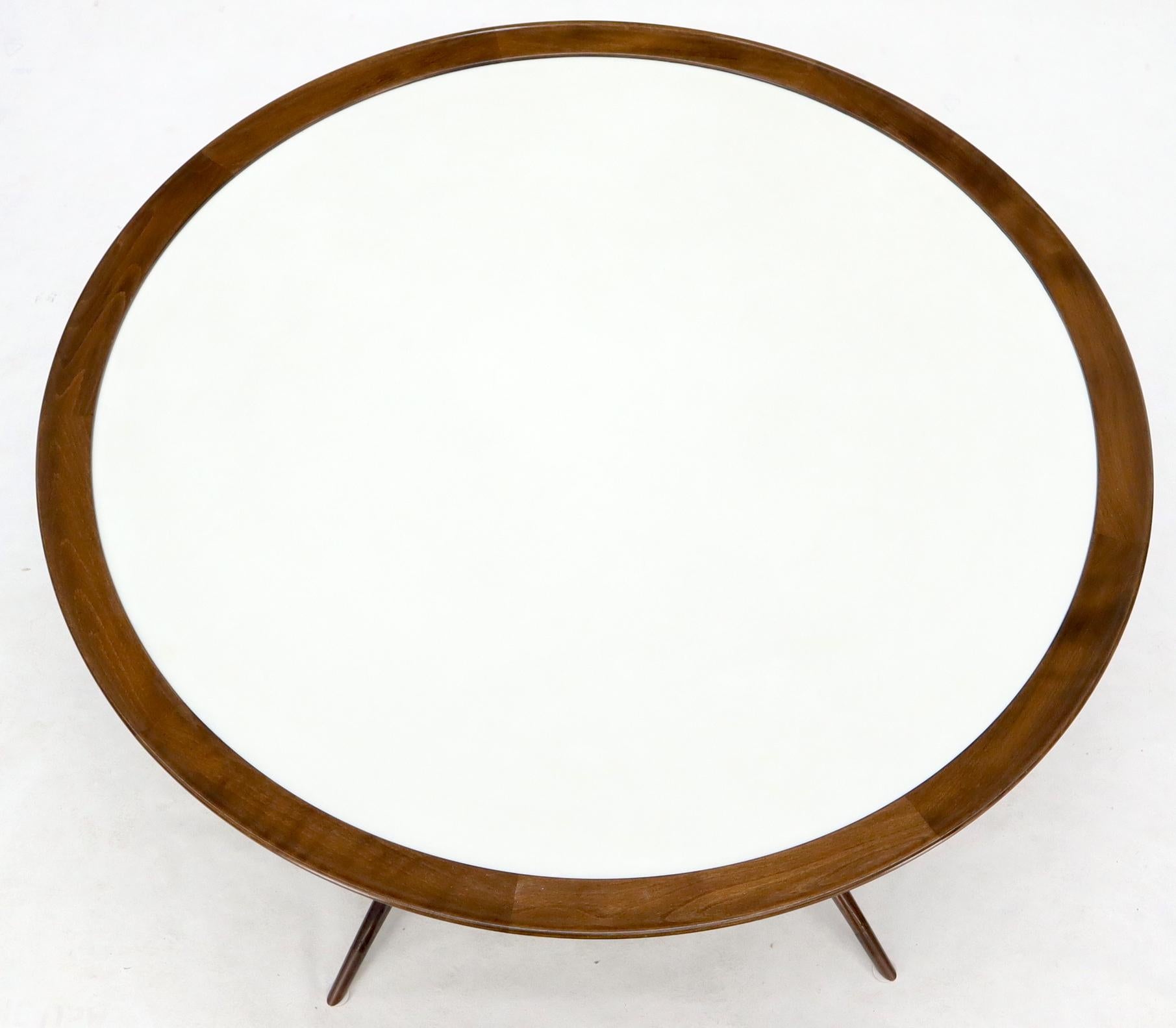 milk glass table top