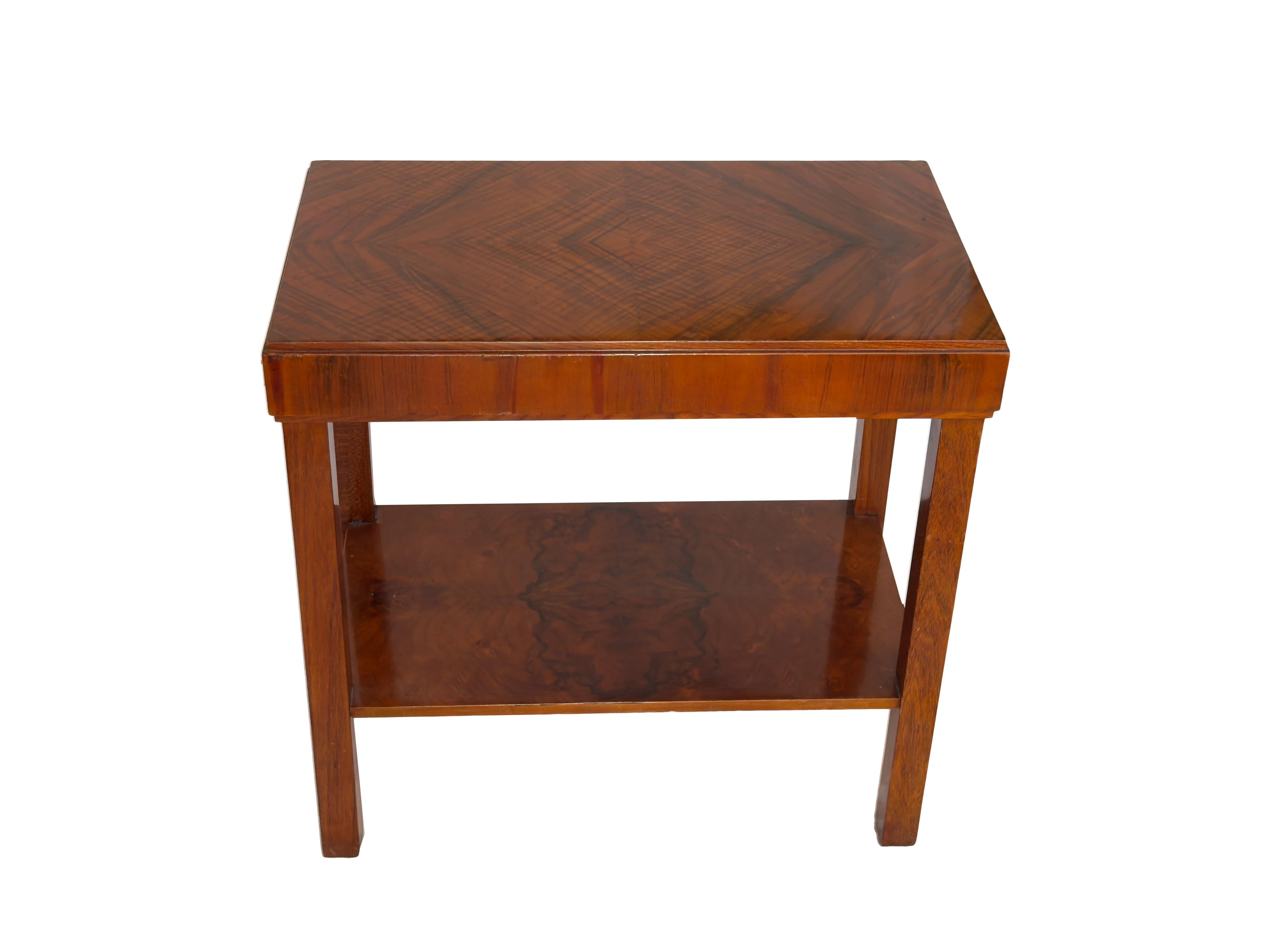 Mid-Century Modern Art Deco Walnut Console Table, 20th Century In Good Condition For Sale In Lisbon, PT