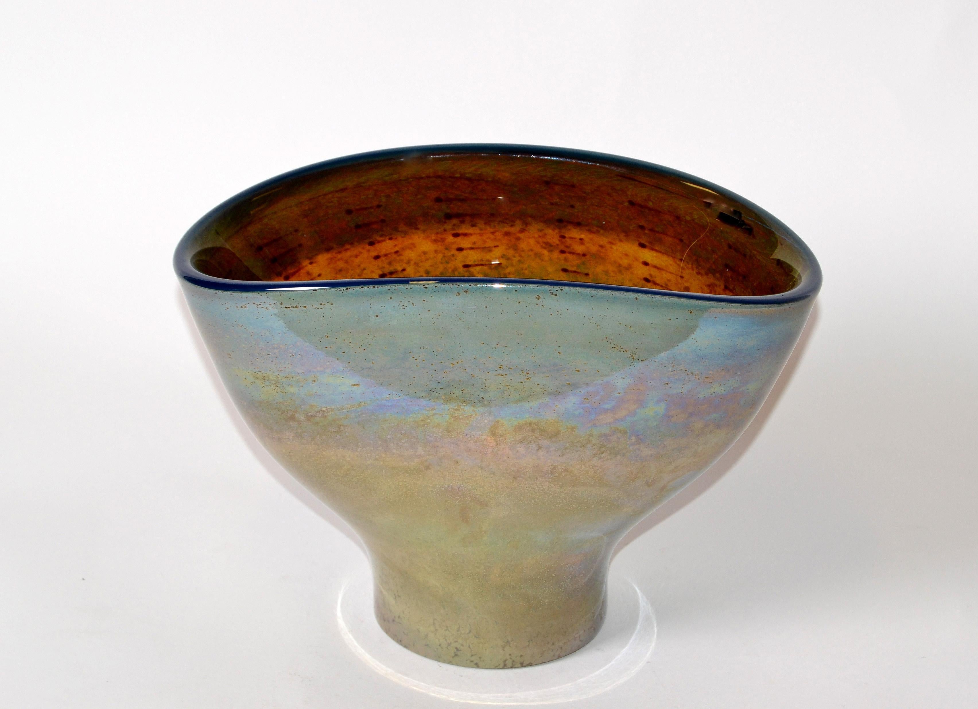 Mid-Century Modern Art Glass Bowl Green, Blue & Bronze Dust Made in Poland, 1980 5
