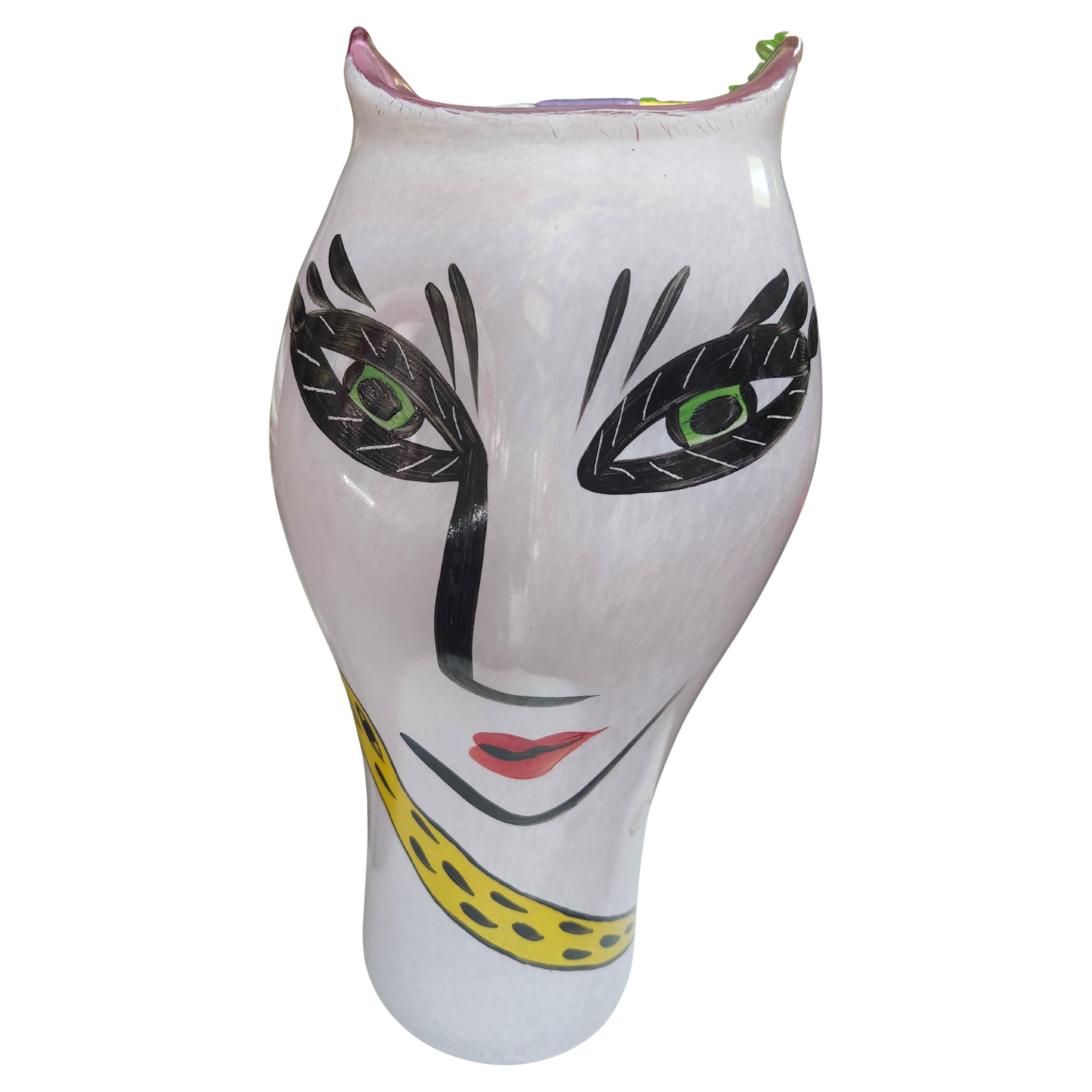 Moderne Grand vase en verre d'art moderne du milieu du siècle pour Kosta Boda par Ulrica Hydman-Vallien en vente