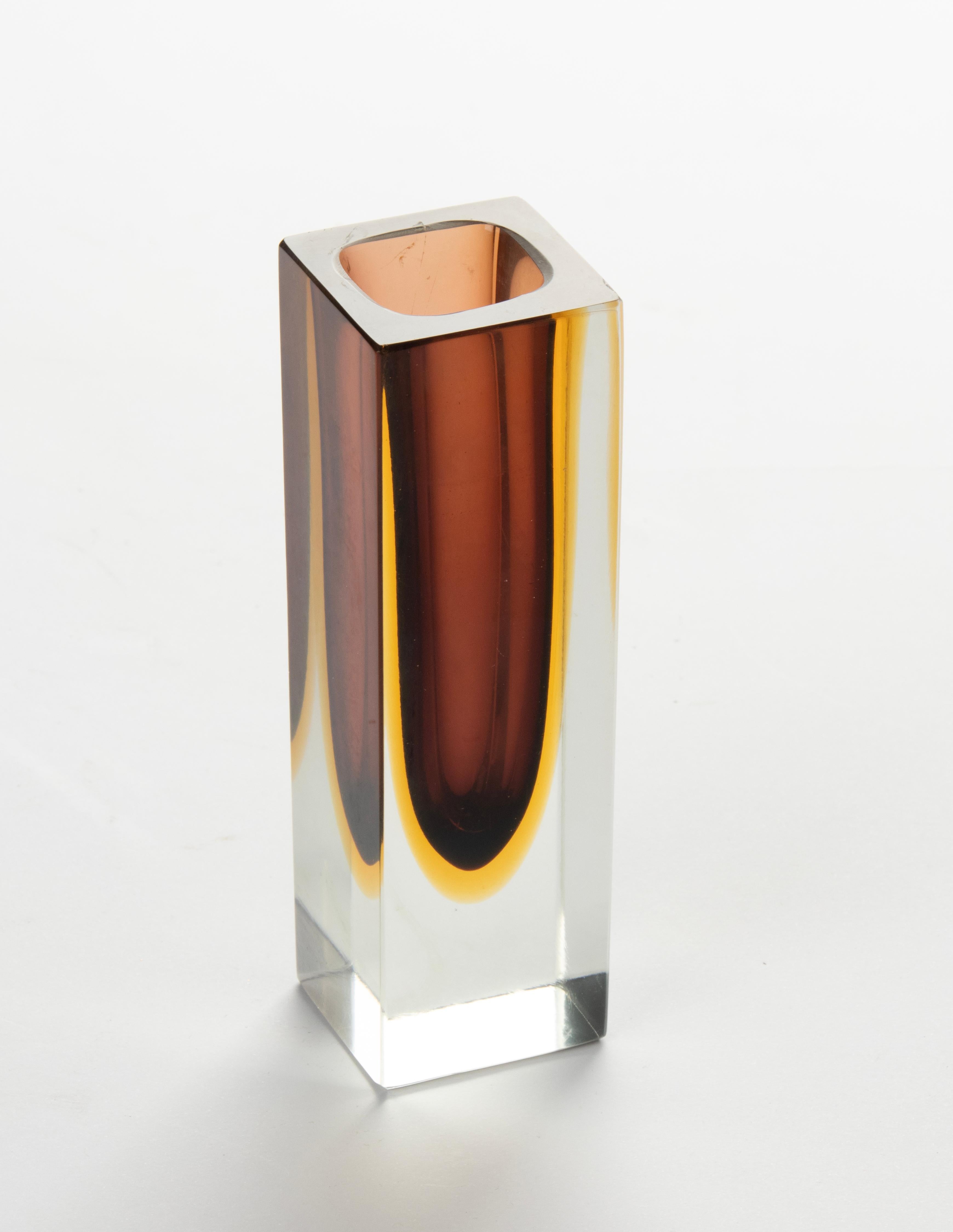 Mid-Century Modern Art Glass Sommerso Vase - Flavio Poli  For Sale 2