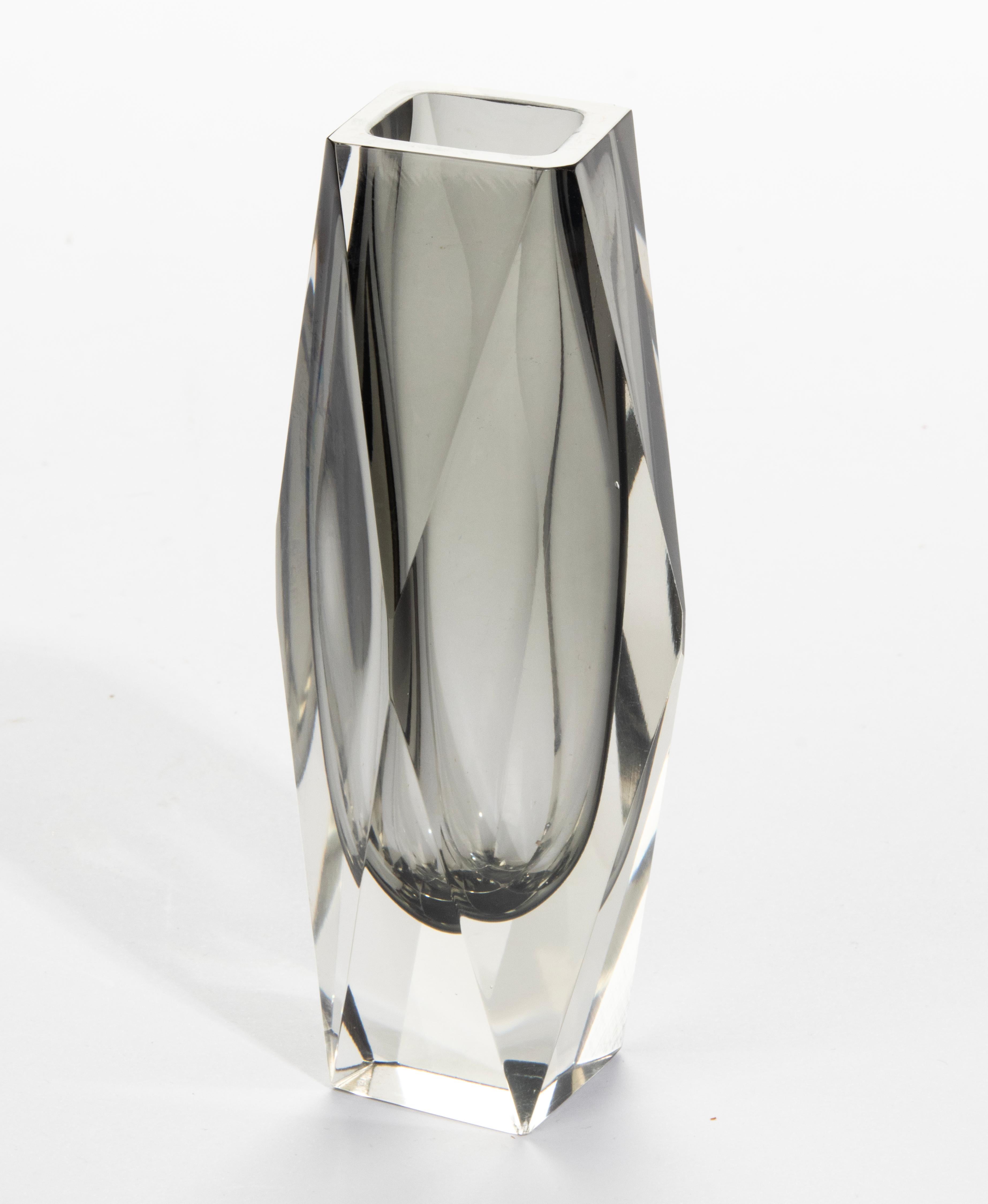 Moderne Sommerso-Vase aus Kunstglas aus der Mitte des Jahrhunderts – Flavio Poli  (Glaskunst) im Angebot