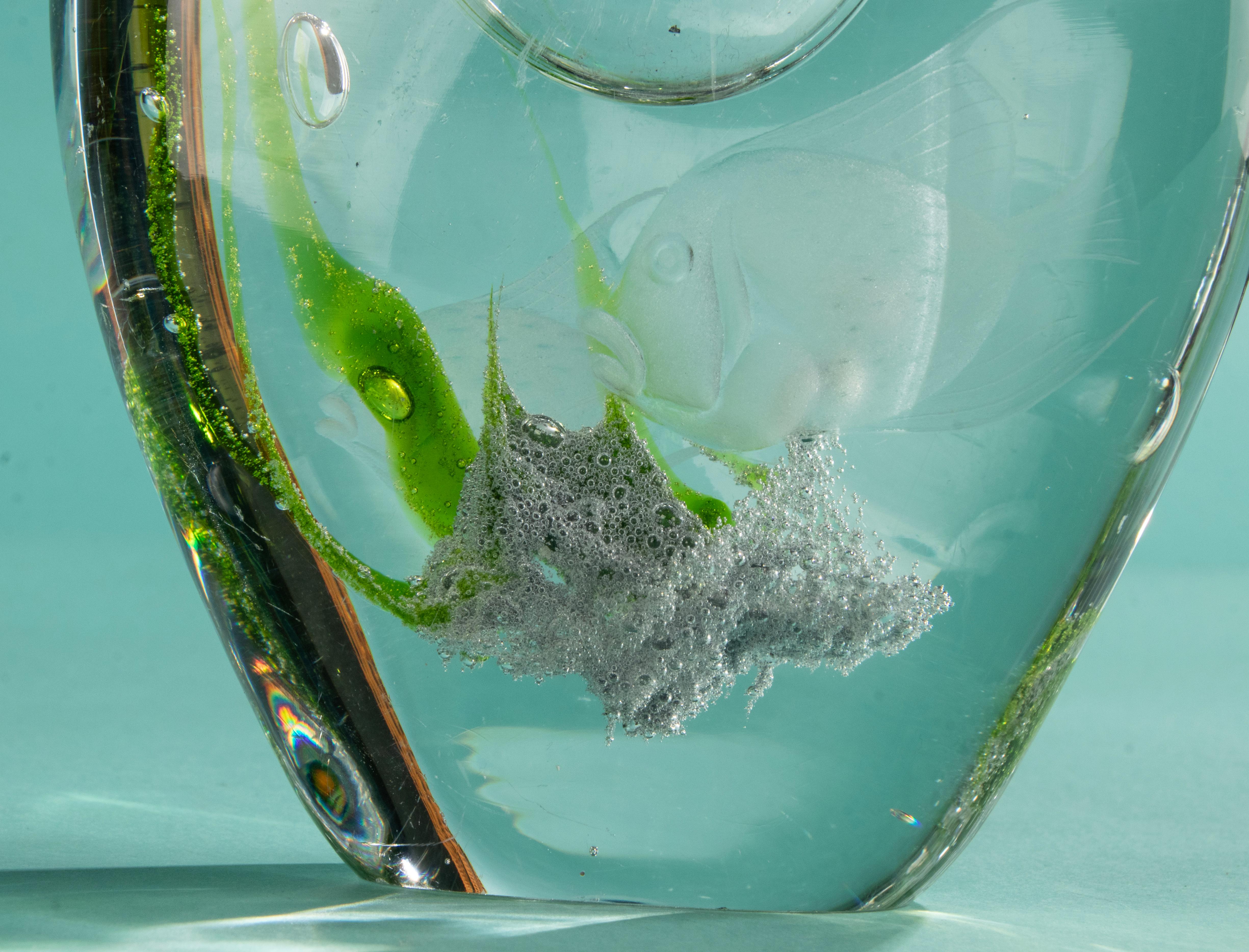 Vase en verre d'art moderne du milieu du siècle dernier de Vicke Lindstrand pour Kosta Boda Suède en vente 8