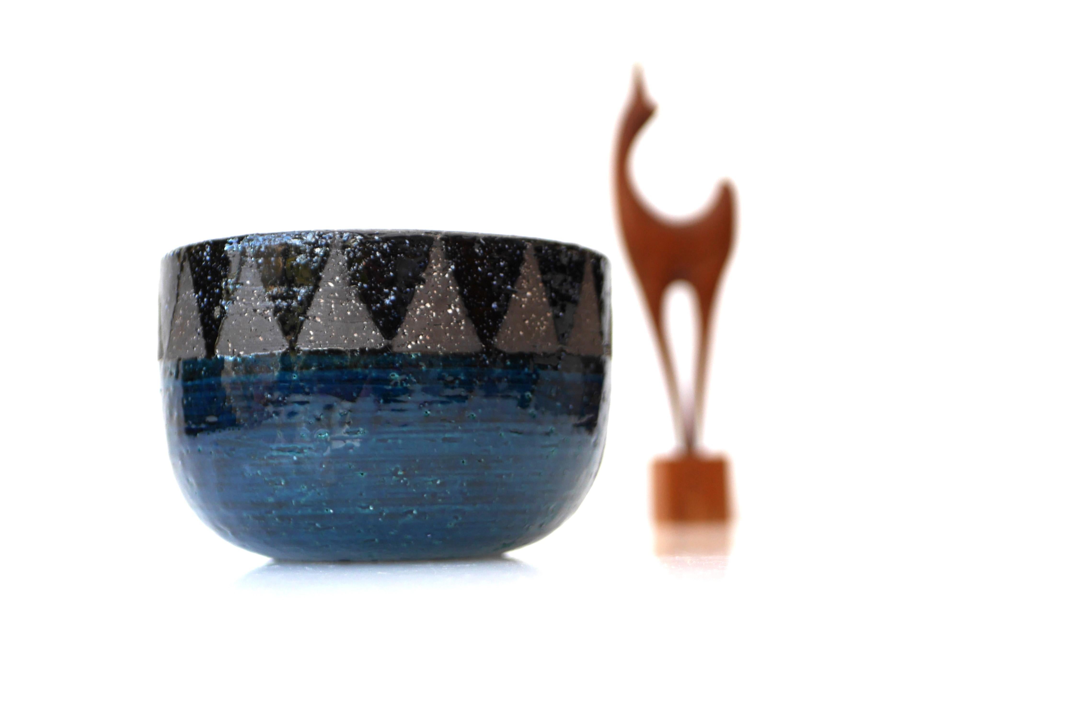 Bol en poterie d'art moderne du milieu du siècle par Inger Persson, The Modernstrand, Suède en vente 2