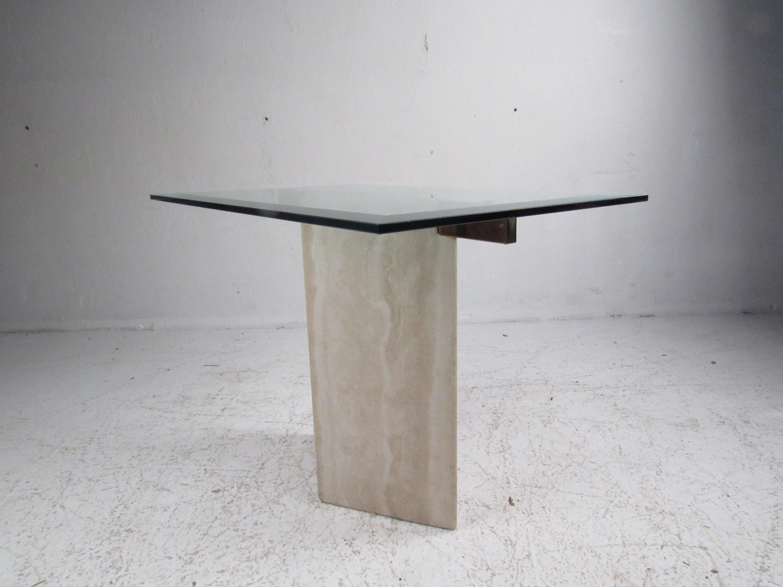 Mid-Century Modern Artedi Marble Base End Table In Good Condition For Sale In Brooklyn, NY