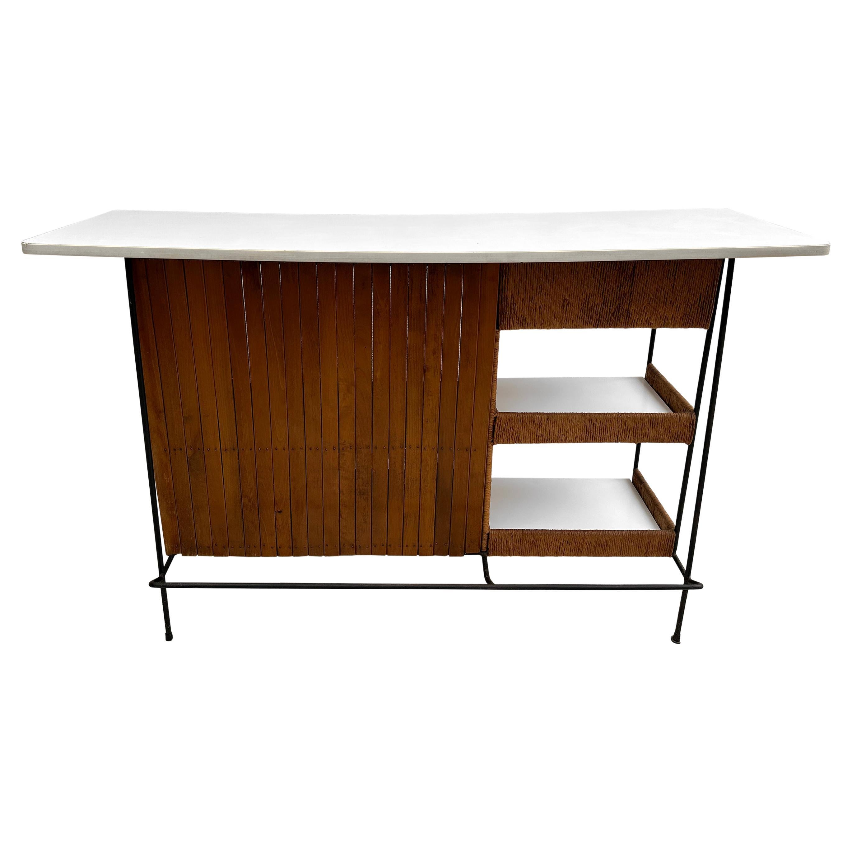 Mid-Century Modern Arthur Umanoff Bar-Schmiedeeisenholzlatte, Mid-Century Modern im Angebot