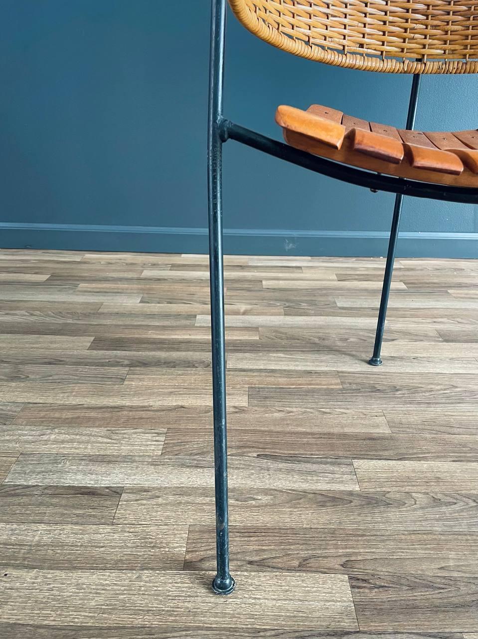 Mid-Century Modern Arthur Umanoff Cane Tri-Leg Chair For Sale 5