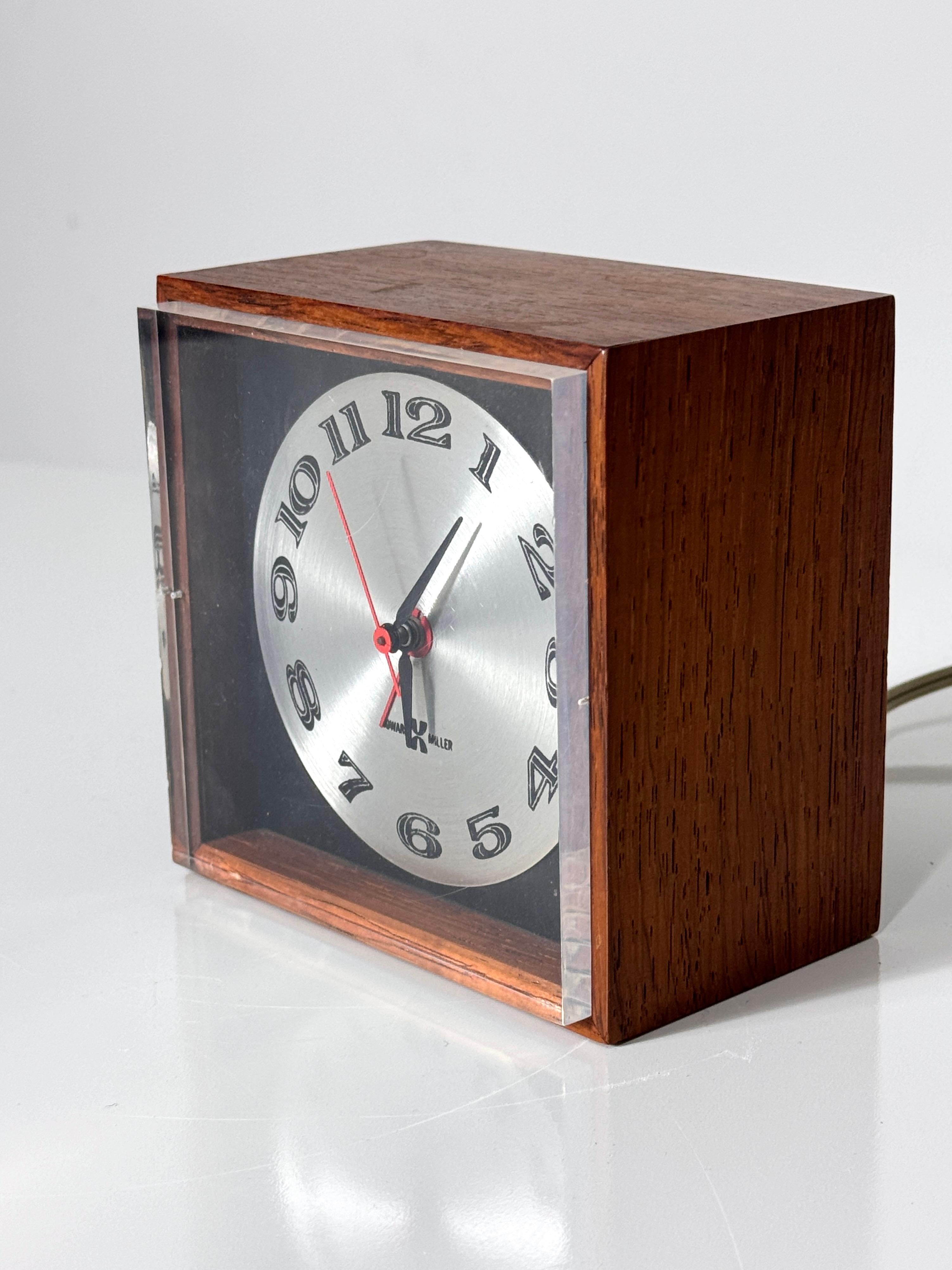 American Mid Century Modern Arthur Umanoff Rosewood Square Desk Clock for Howard Miller For Sale