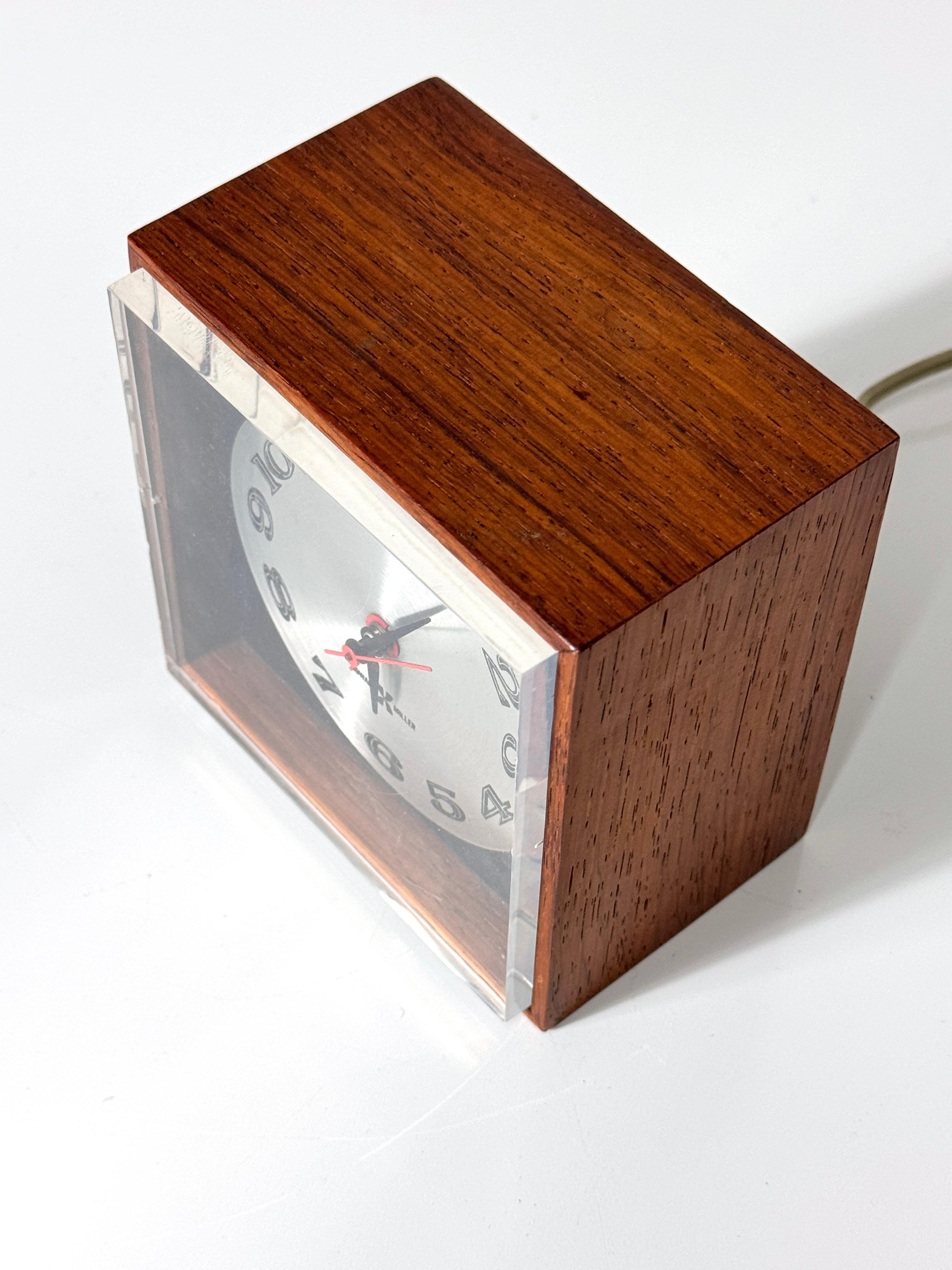 Aluminum Mid Century Modern Arthur Umanoff Rosewood Square Desk Clock for Howard Miller For Sale