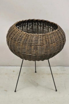 Mid Century Modern Arthur Umanoff Style Wicker Rattan Wrought Iron Planter Stand