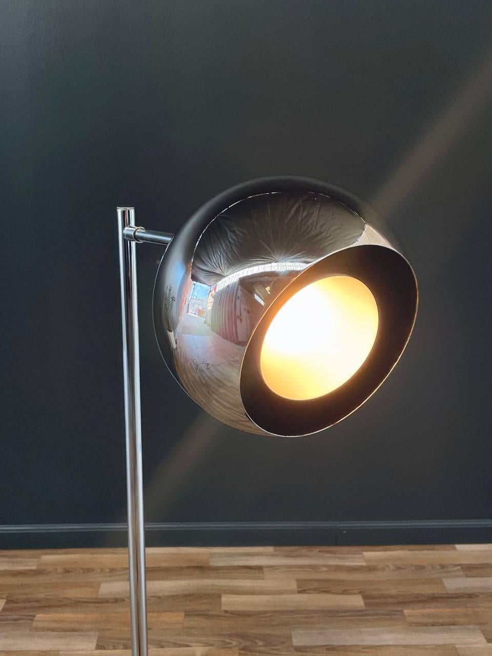 Mid-20th Century Mid-Century Modern Articulating Chrome Orb Floor Lamp For Sale