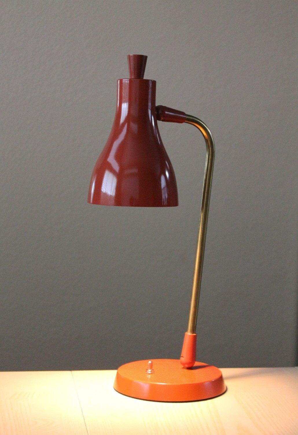 Lampe Lightolier articulée du milieu du siècle dernier Gerald Thurston  Accueil de l'étude de cas en vente 3