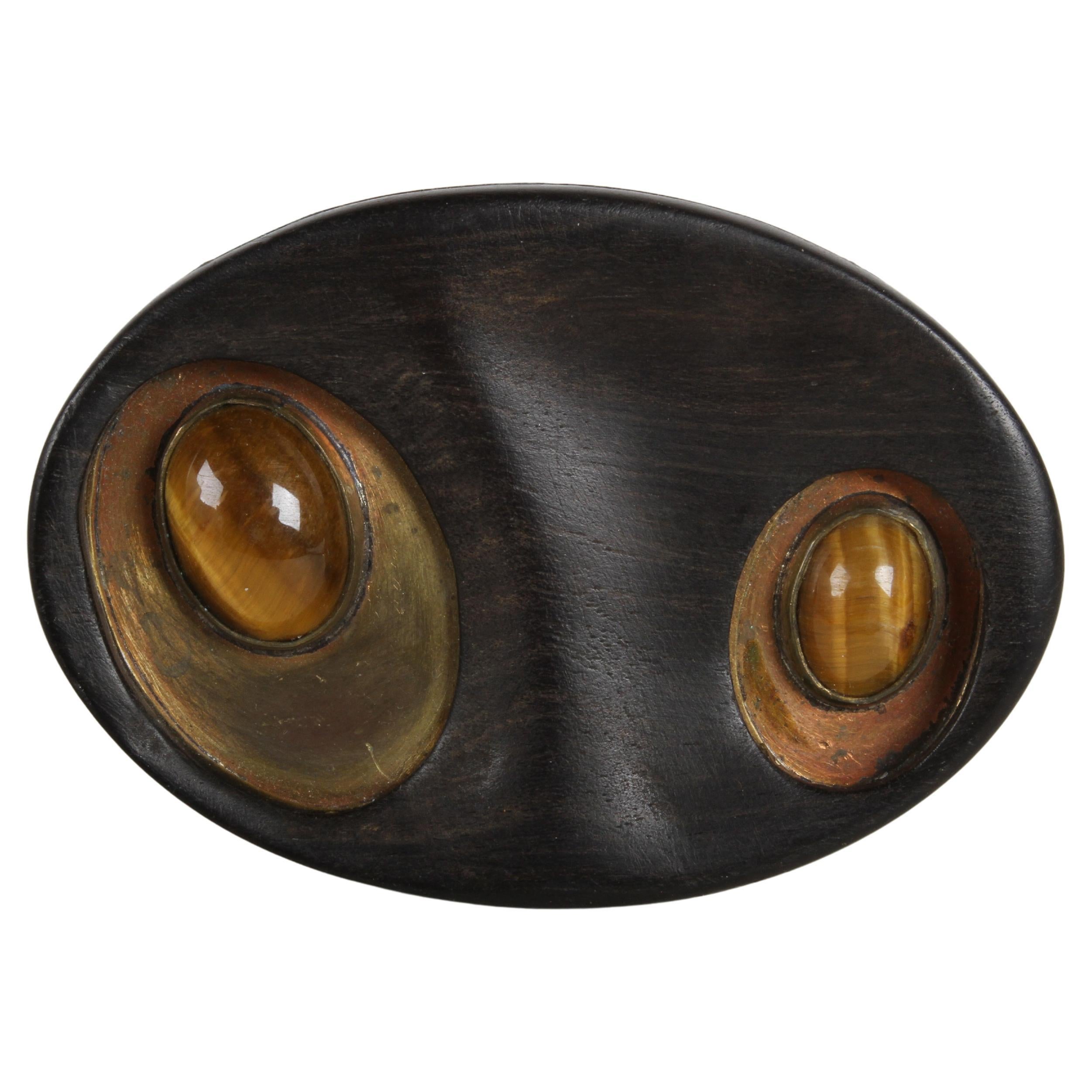Hebilla de cinturón de latón, madera de wengué y piedra de ojo de tigre fabricada artesanalmente a mediados de siglo en venta