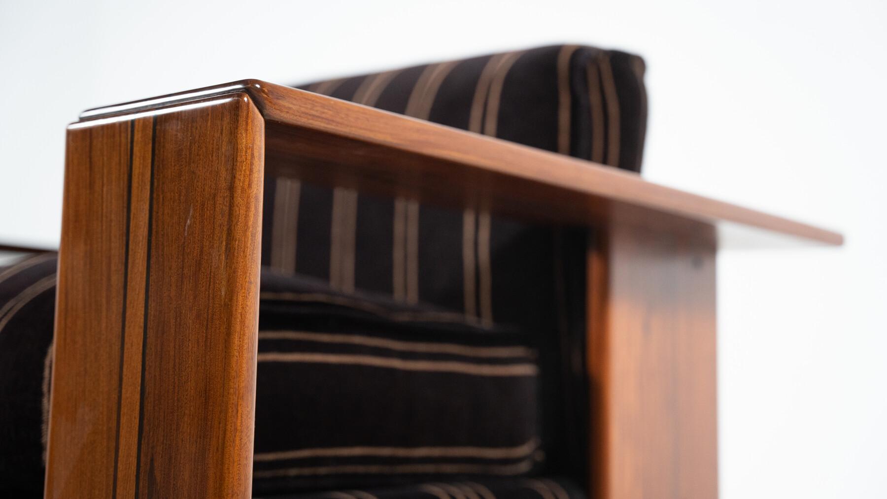 Mid-Century Modern Artona Armchair by Afra & Tobia Scarpa, Italy, 1970s

This is in Venice, where he was born in 1935, where he obtained his diploma in architecture. The foundation with a woman Afra Bianchin (1937-2011) one of the most prosperous