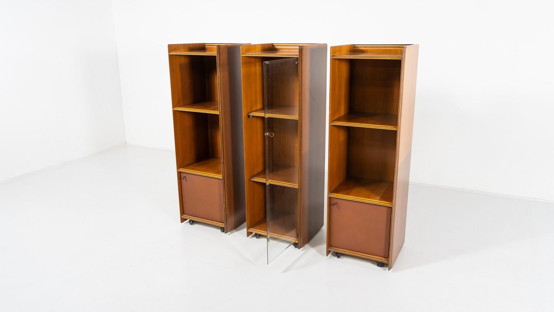 Mid-Century Modern Artona shelf by Afra & Tobia Scarpa for Maxalto In Good Condition For Sale In Brussels, BE