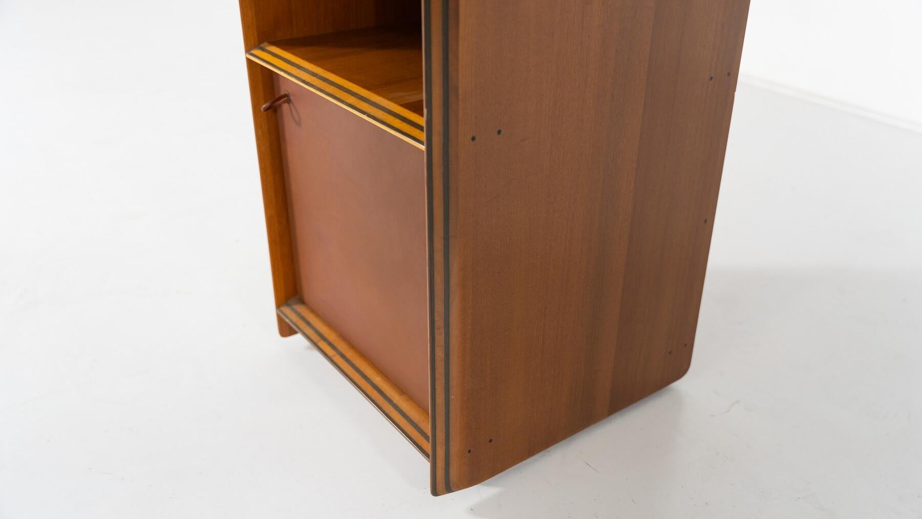 Mid-Century Modern Artona shelf by Afra & Tobia Scarpa for Maxalto For Sale 2