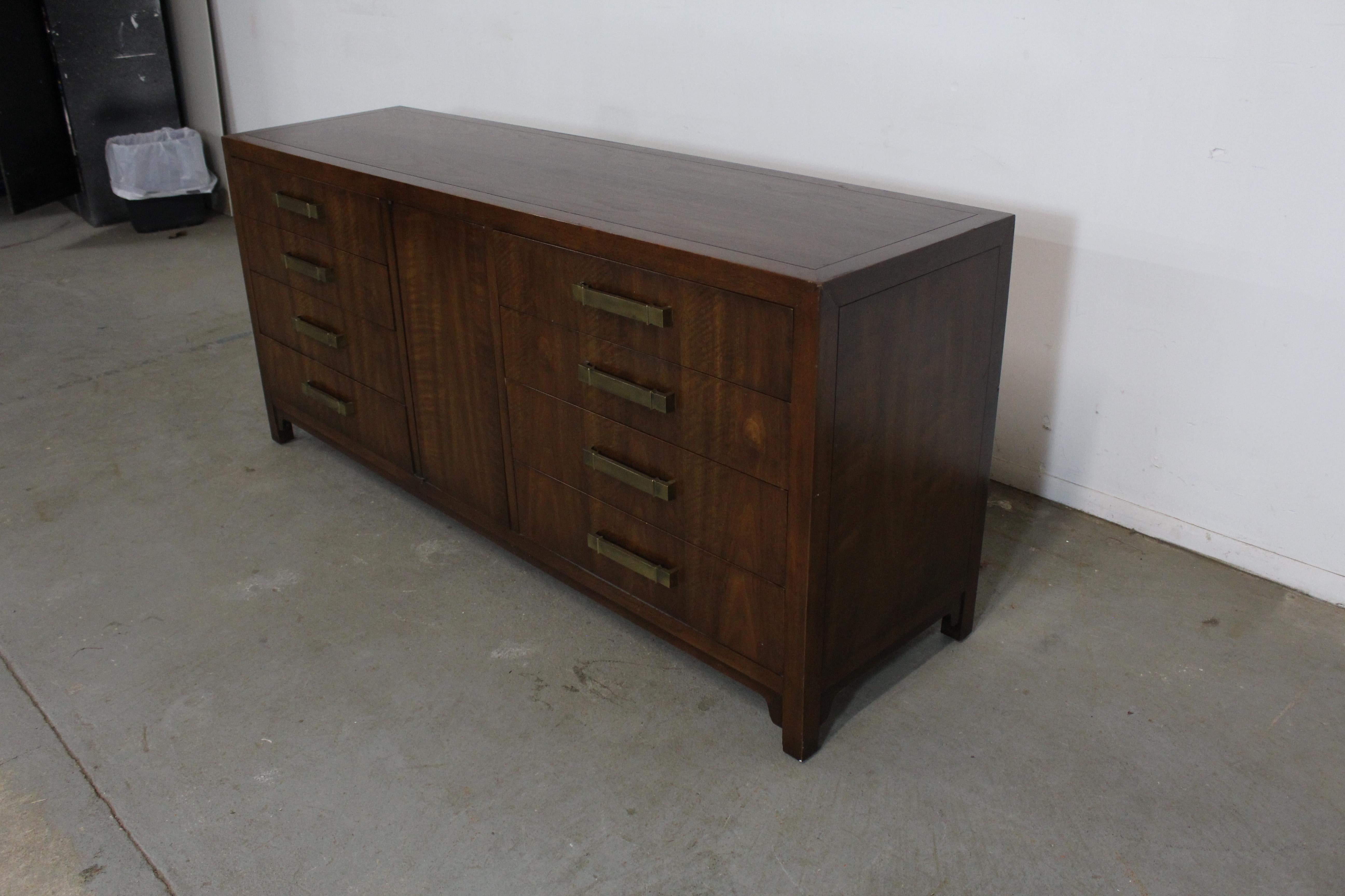 Mid-20th Century Mid-Century Modern Asain Credenza/Dresser Black Mahoghany by Heritage Furniture For Sale