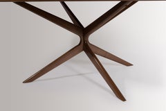 Table de salle à manger moderne du milieu du siècle en frêne massif Wood Wood Anvil Brown