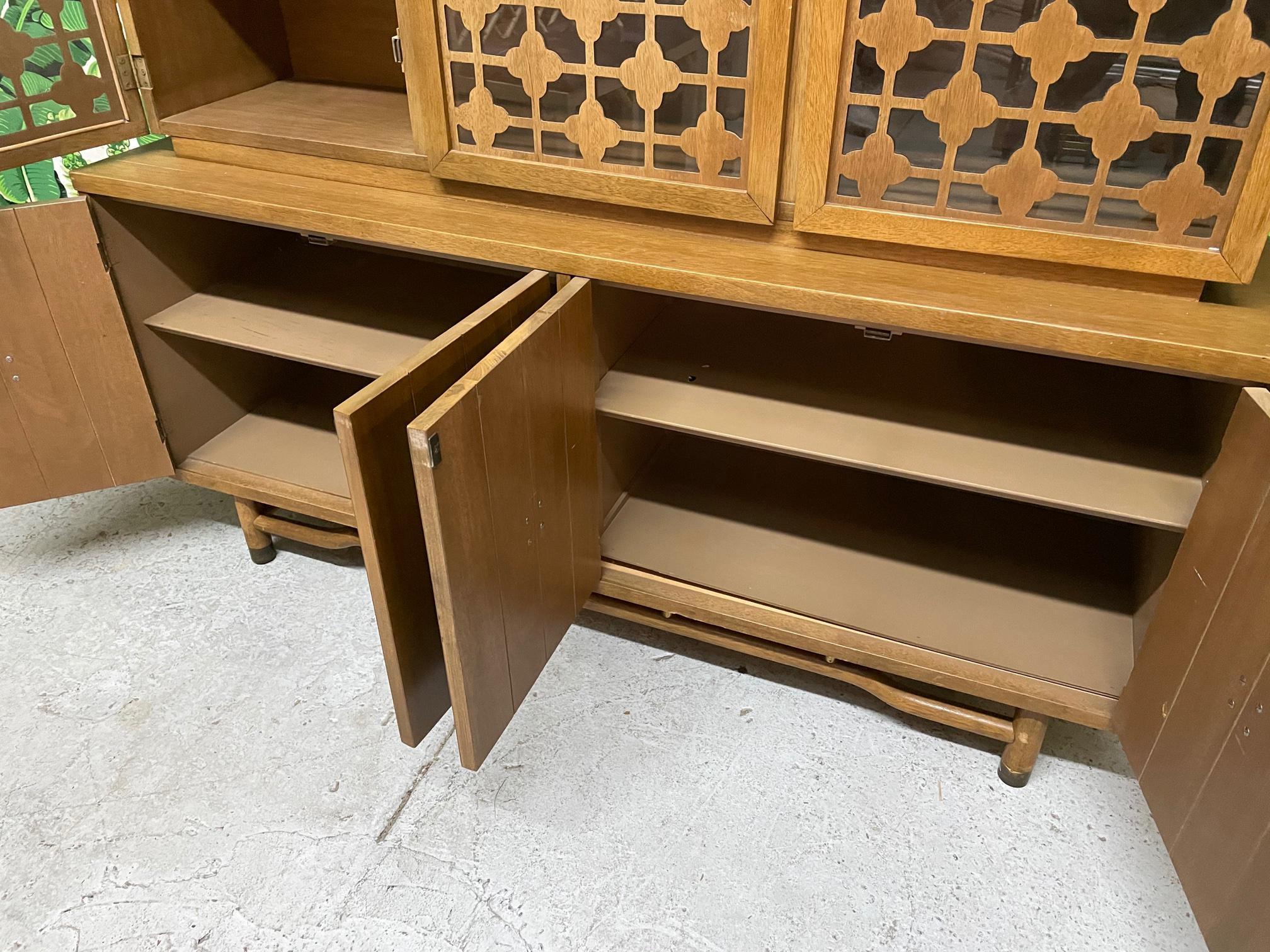 Brass Mid-Century Modern Asian Chinoiserie China Cabinet For Sale