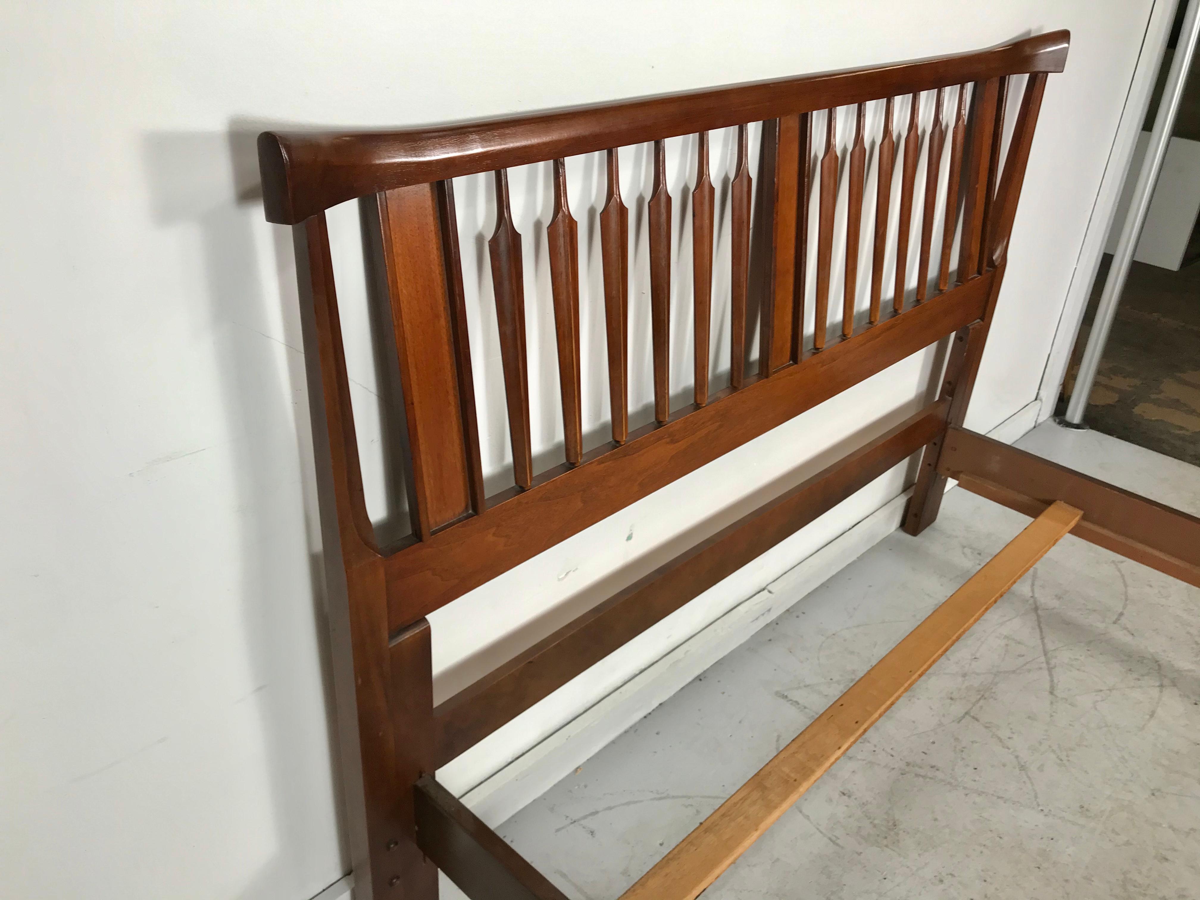 Mid-Century Modern, Asian inspired full bed. After Kipp Stewart. Superior quality and construction, solid sculpted walnut. Stunning design, Classic modernist.