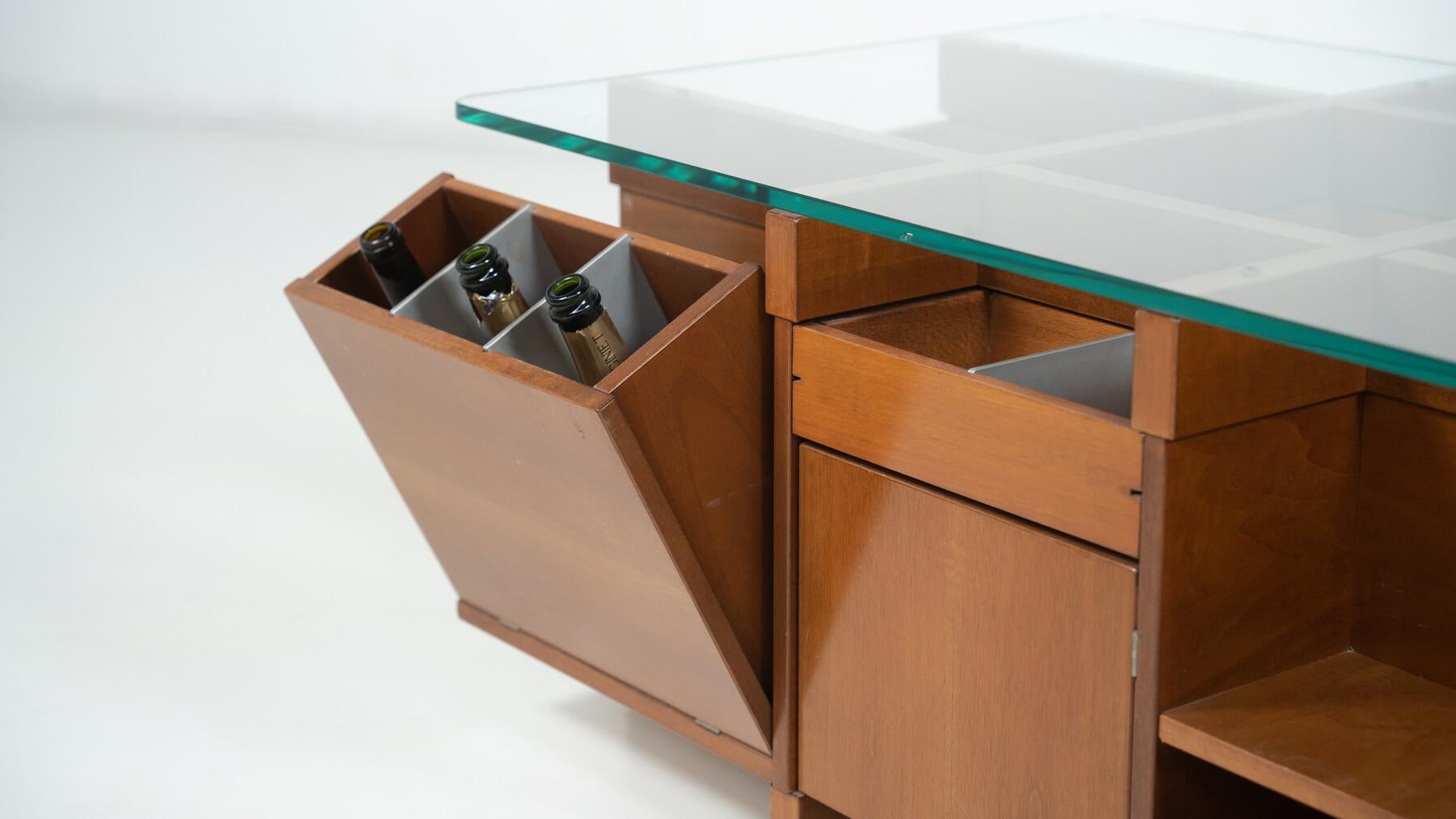 Mid-Century Modern Assymetrical Coffee Table with Compartments, Italy, 1970s For Sale 12