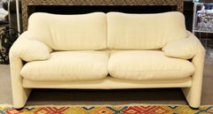 Sculptural Loveseat Maralunga Magistretti Cassina Mid-Century Modern Atelier Int