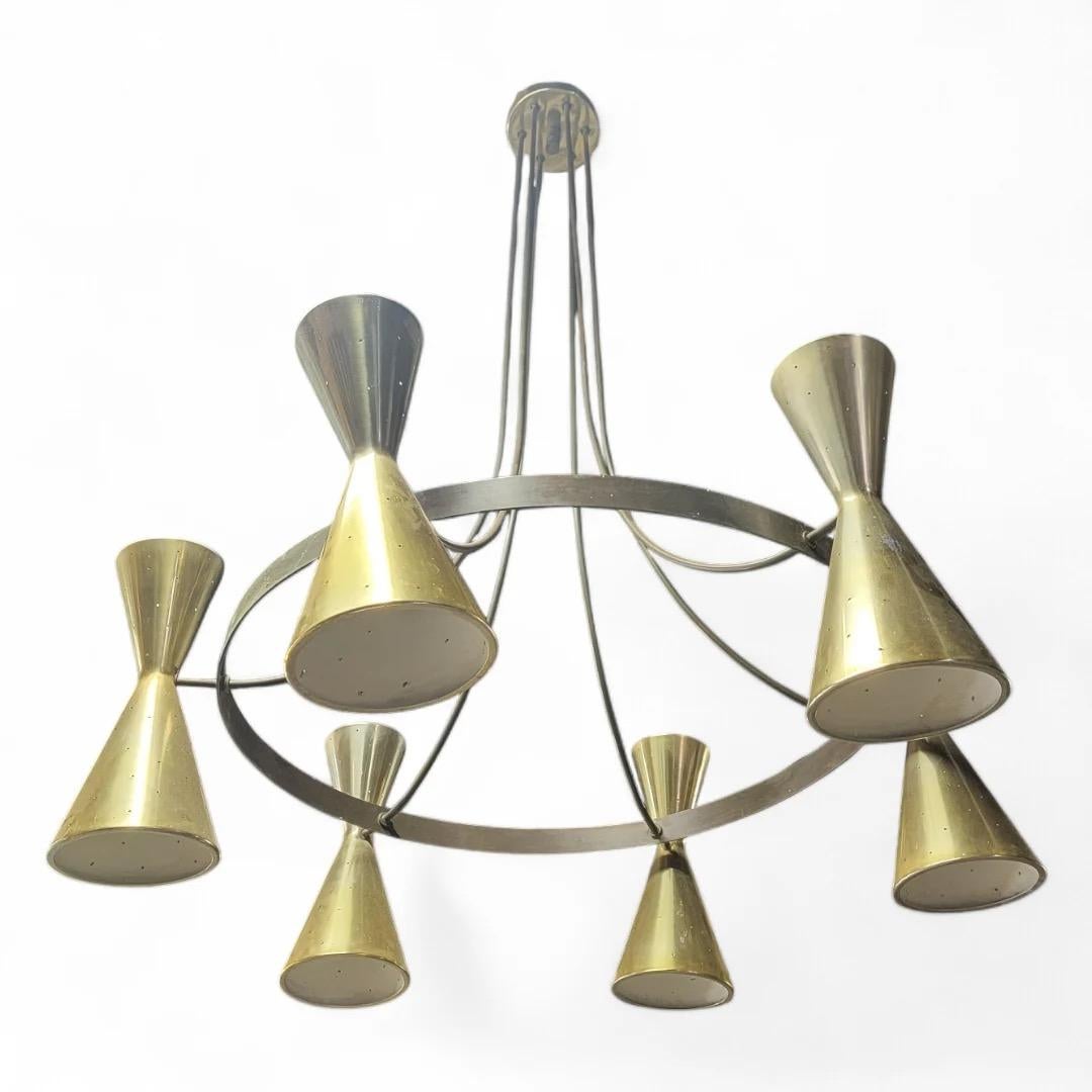 Lampadario a cono bifacciale a 6 clessidre con finitura in ottone atomico del Mid Century Modern in vendita 3