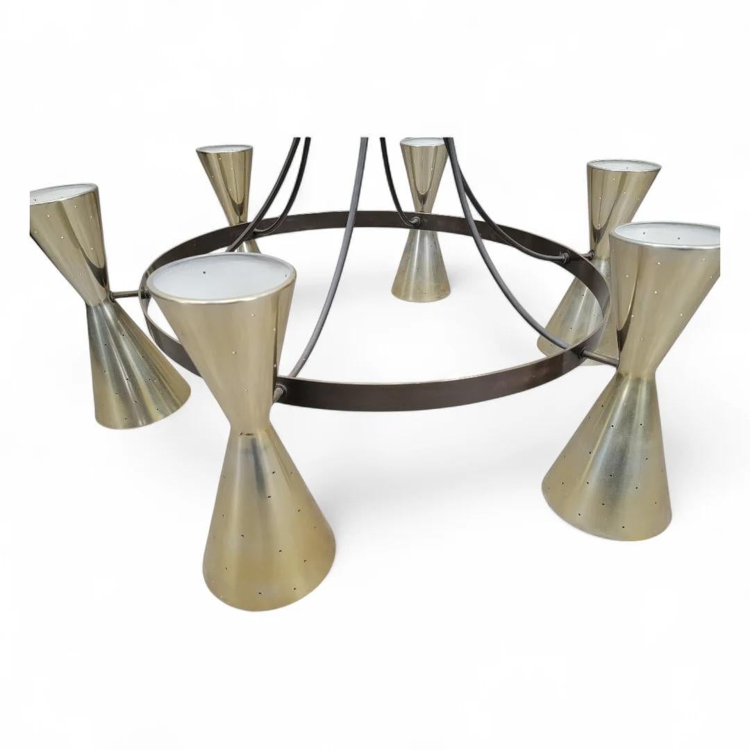 Lampadario a cono bifacciale a 6 clessidre con finitura in ottone atomico del Mid Century Modern in vendita 4