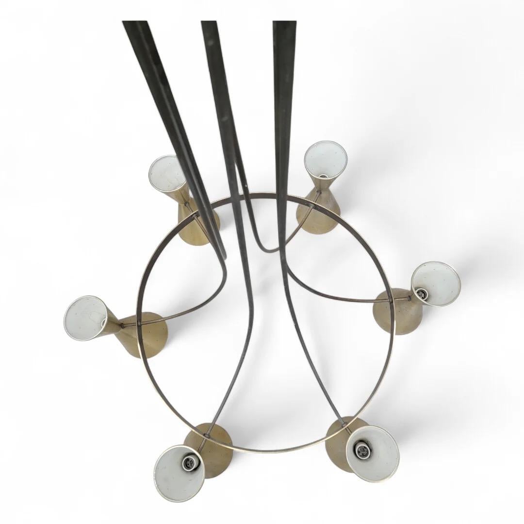 Lampadario a cono bifacciale a 6 clessidre con finitura in ottone atomico del Mid Century Modern in vendita 2