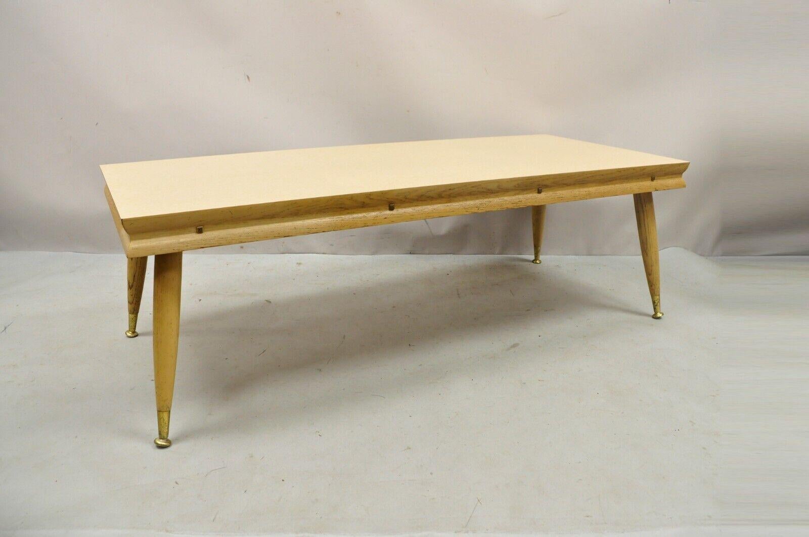 Mid-Century Modern Atomic Era Laminate & Wood Coffee Table Set, 3 Pc Set In Good Condition For Sale In Philadelphia, PA